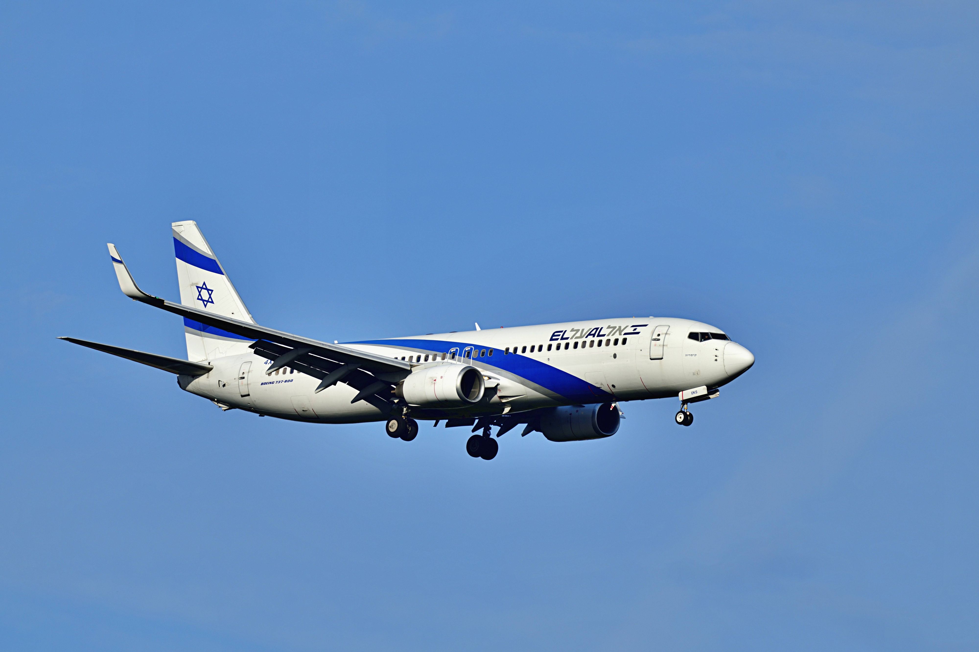 Ein Mann versuchte offenbar, in das Cockpit einer Boeing 737 der israelischen Fluggesellschaft El Al vorzudringen. (Symbolbild)