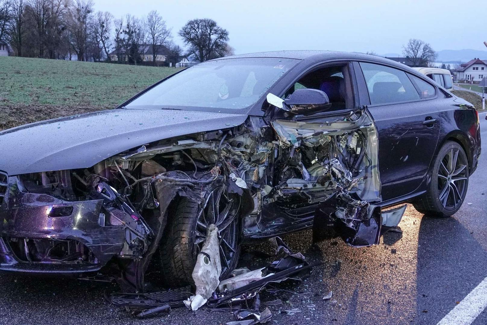 Der Mann aus dem Bezirk Melk blieb bei dem Crash unverletzt.