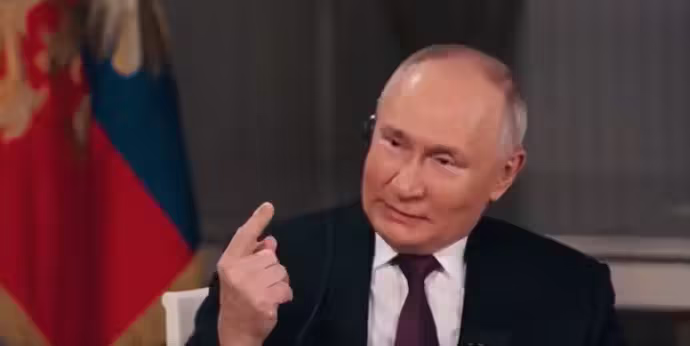 Kreml-Chef Wladimir Putin im Interview.