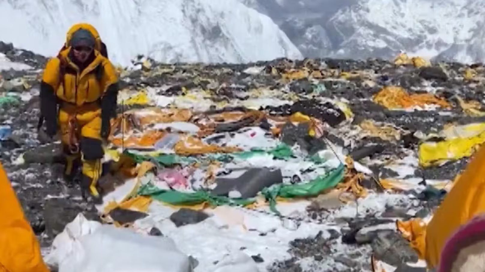 "Sackerl fürs Gackerl" am Mount Everest nun Pflicht