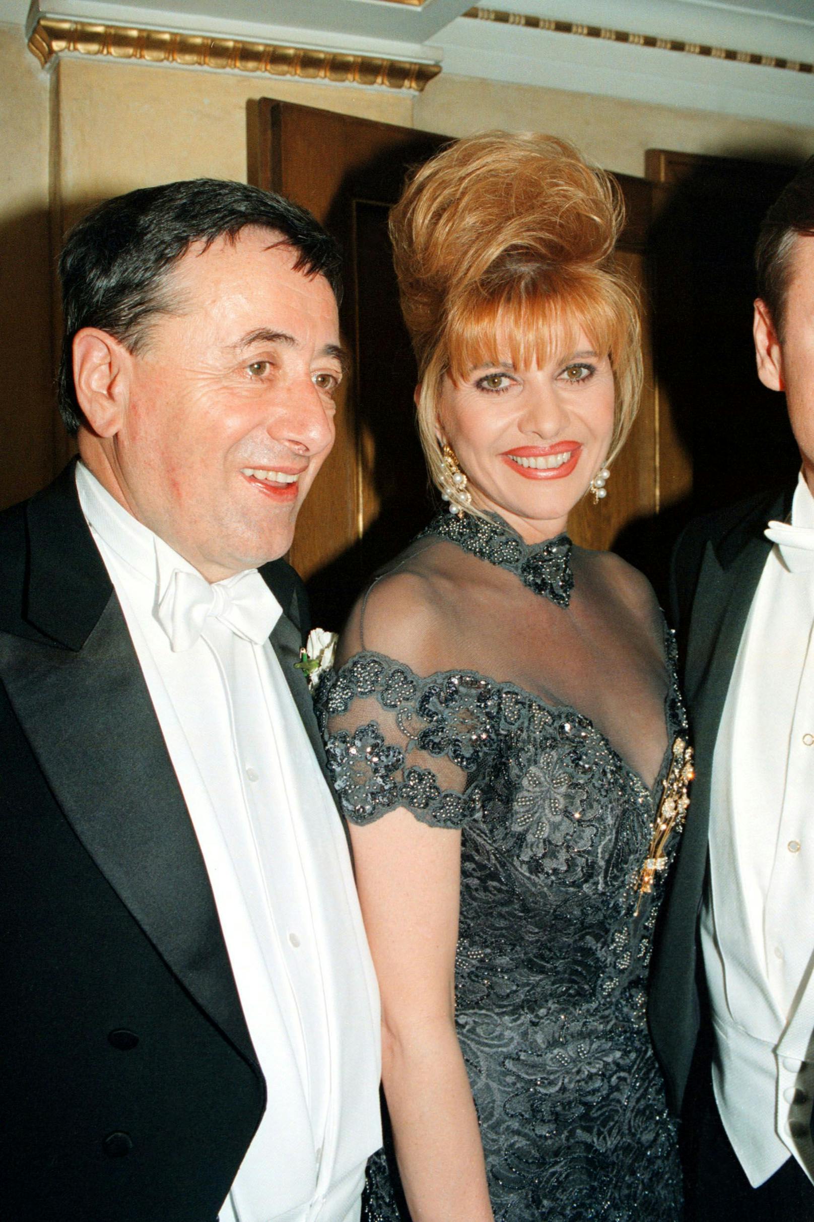 1994 holte Richard Lugner die Exfrau von Donald Trump, Ivana Trump, nach Wien.