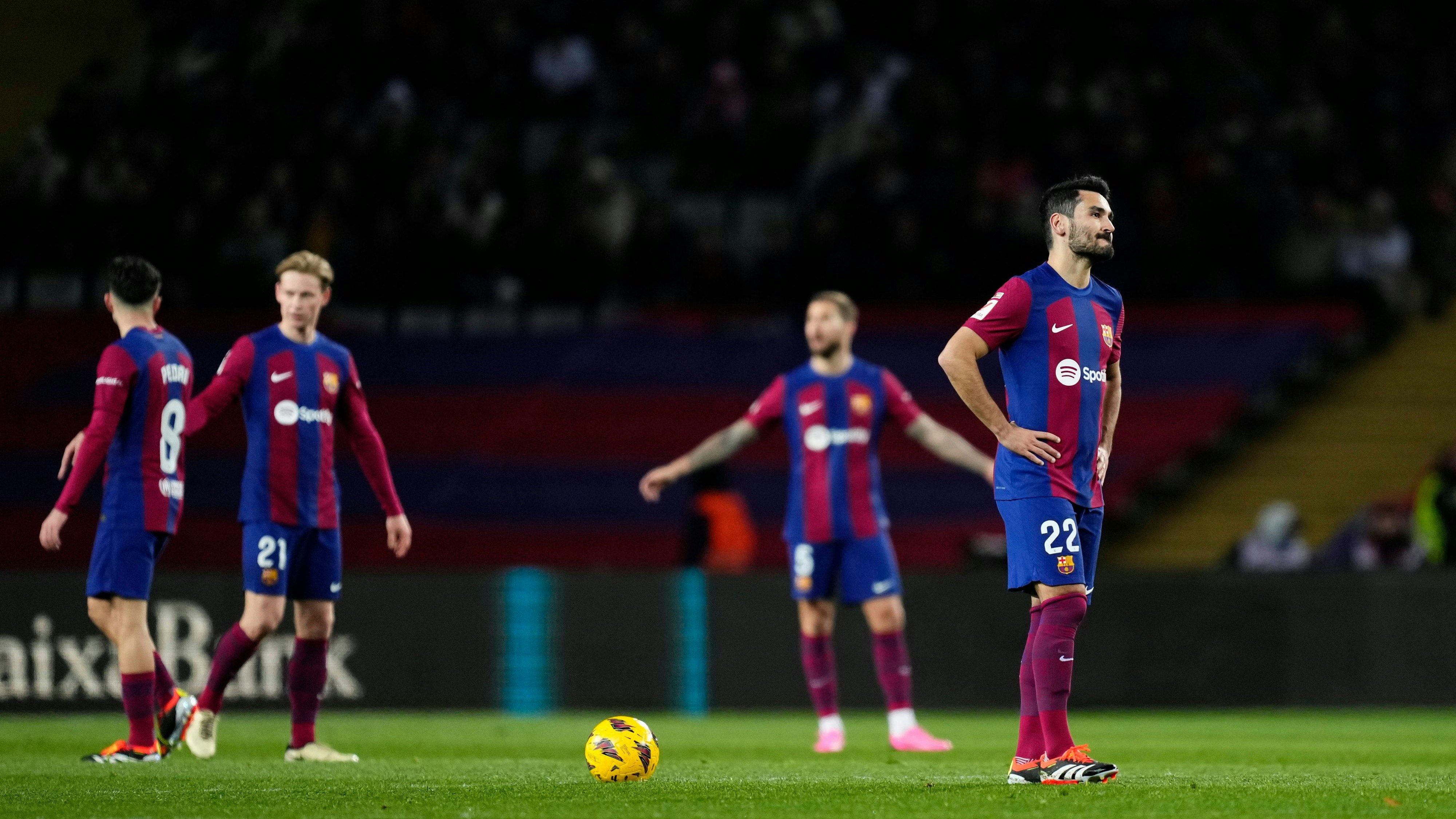 Barcelona liegt schon zehn Punkte hinter Real Madrid.