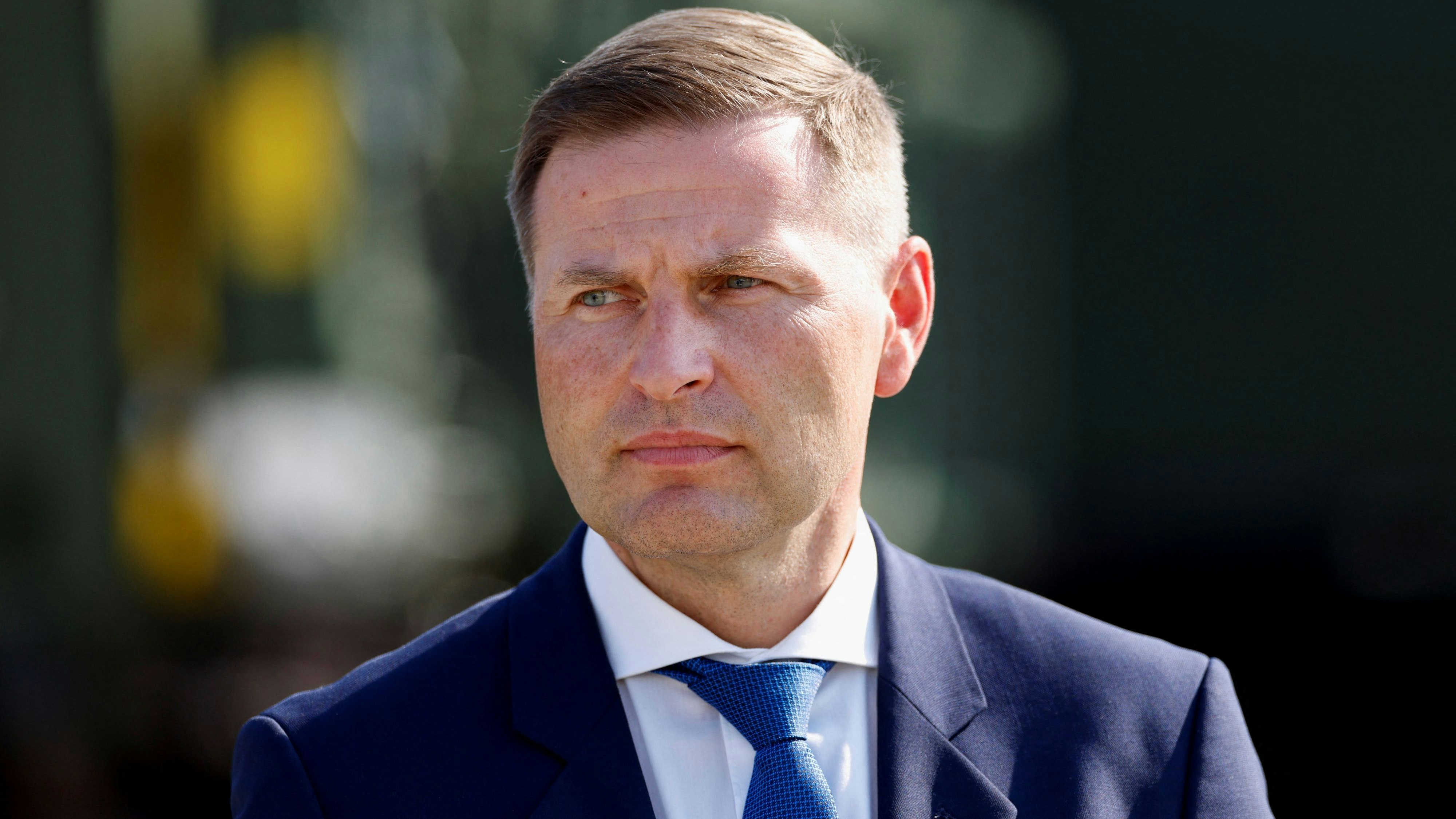 "Wir werden unsere Pläne nicht ändern, nur weil Putin einem Journalisten ein Interview gegeben hat", sagte Verteidigungsminister Hanno Pevkur.