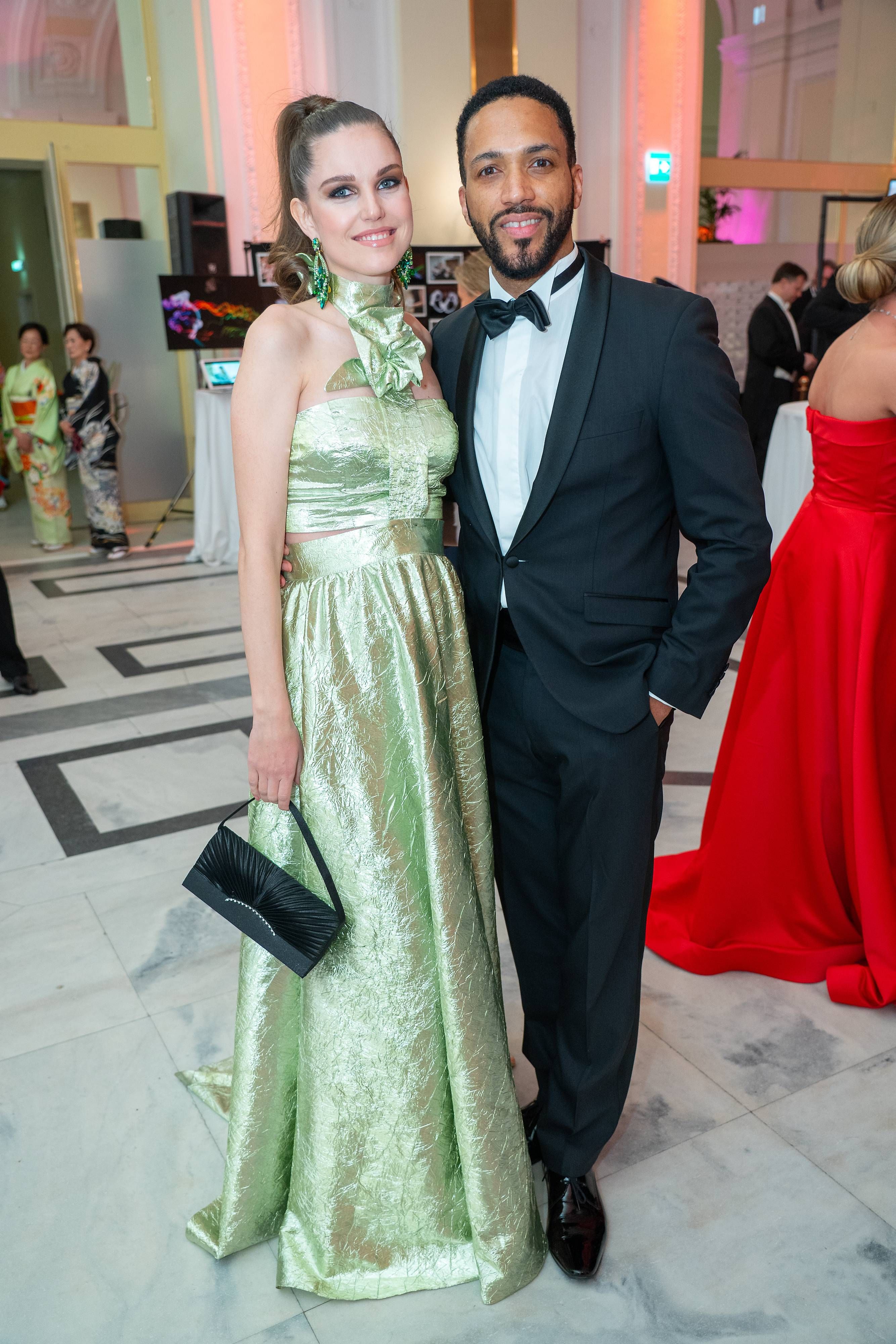 Cesár Sampson mit Frederika.