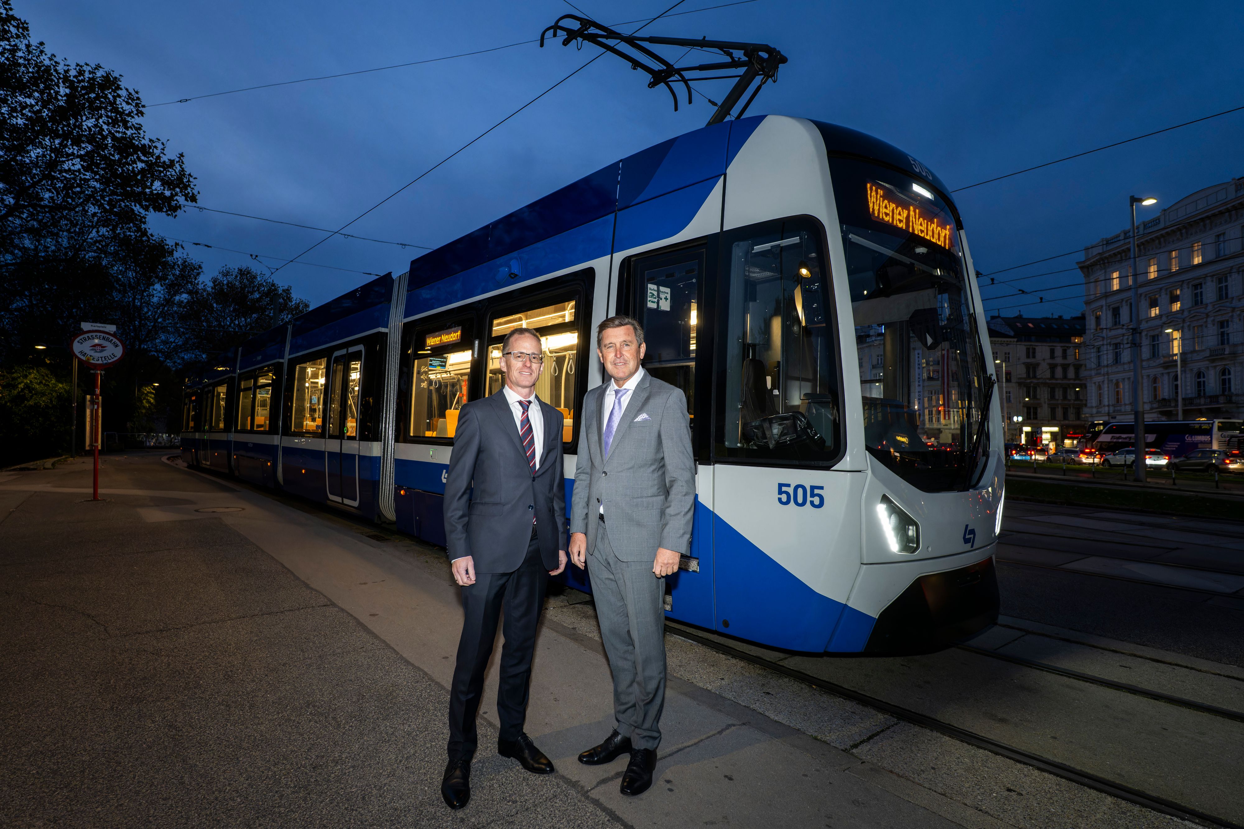 15,8 Mio. Fahrgäste! Badner Bahn Knackt Den Rekord – Wien | Heute.at