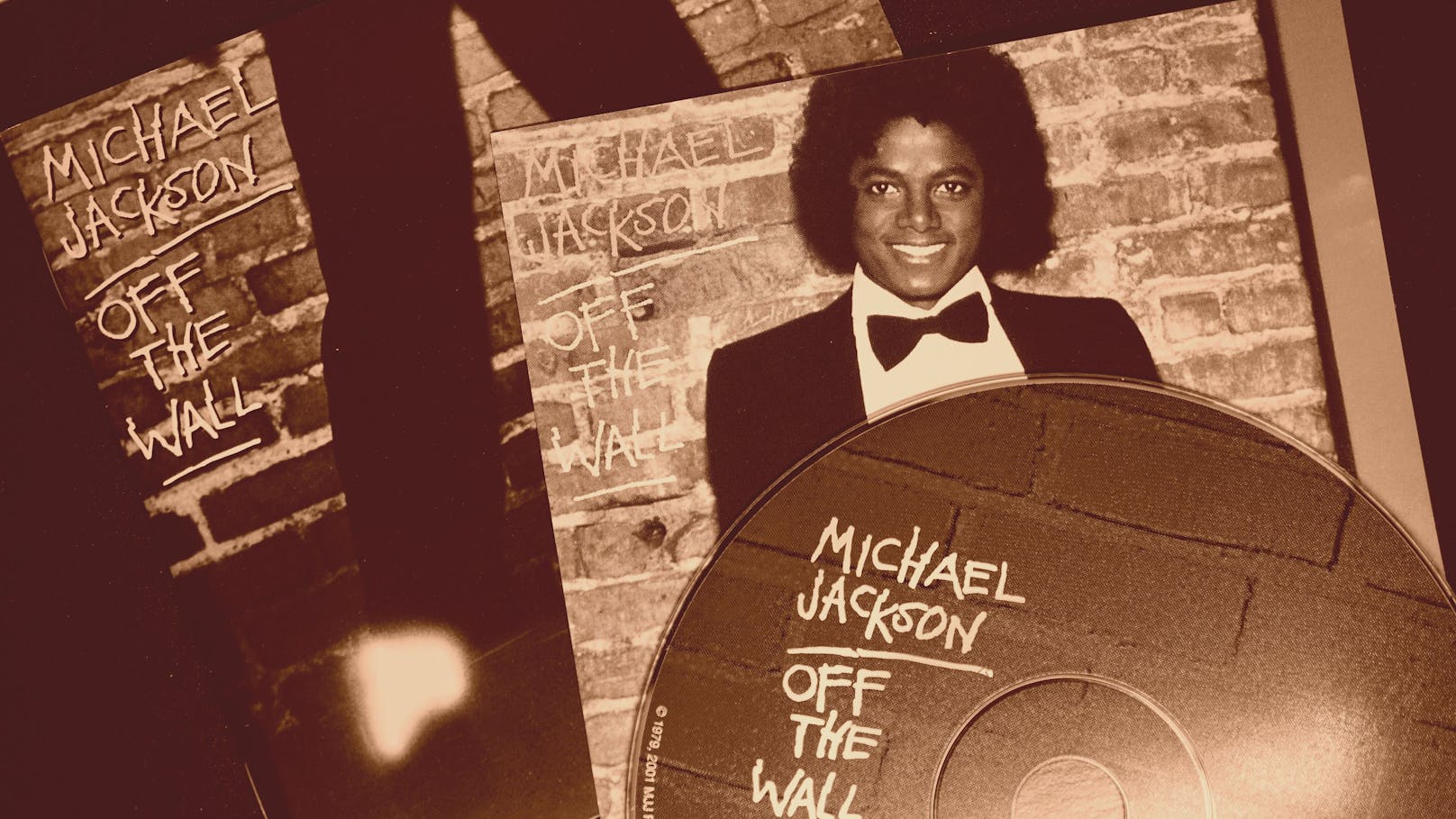 Michael Jackson startete eine erfolgreiche Solokarriere in den 1970er Jahren. Sein Album "Off the Wall" von 1979 war ein kritischer und kommerzieller Erfolg.