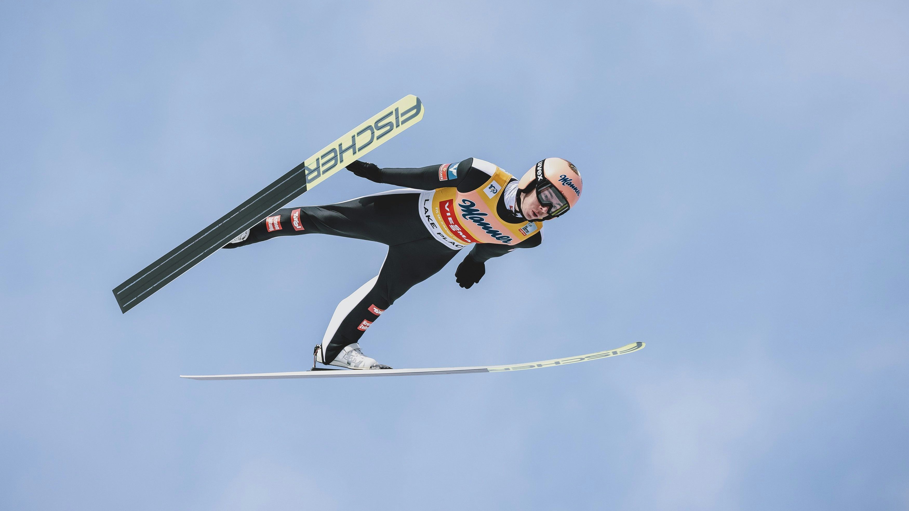 ÖSV-Star Stefan Kraft holte den Sieg in Lake Placid.
