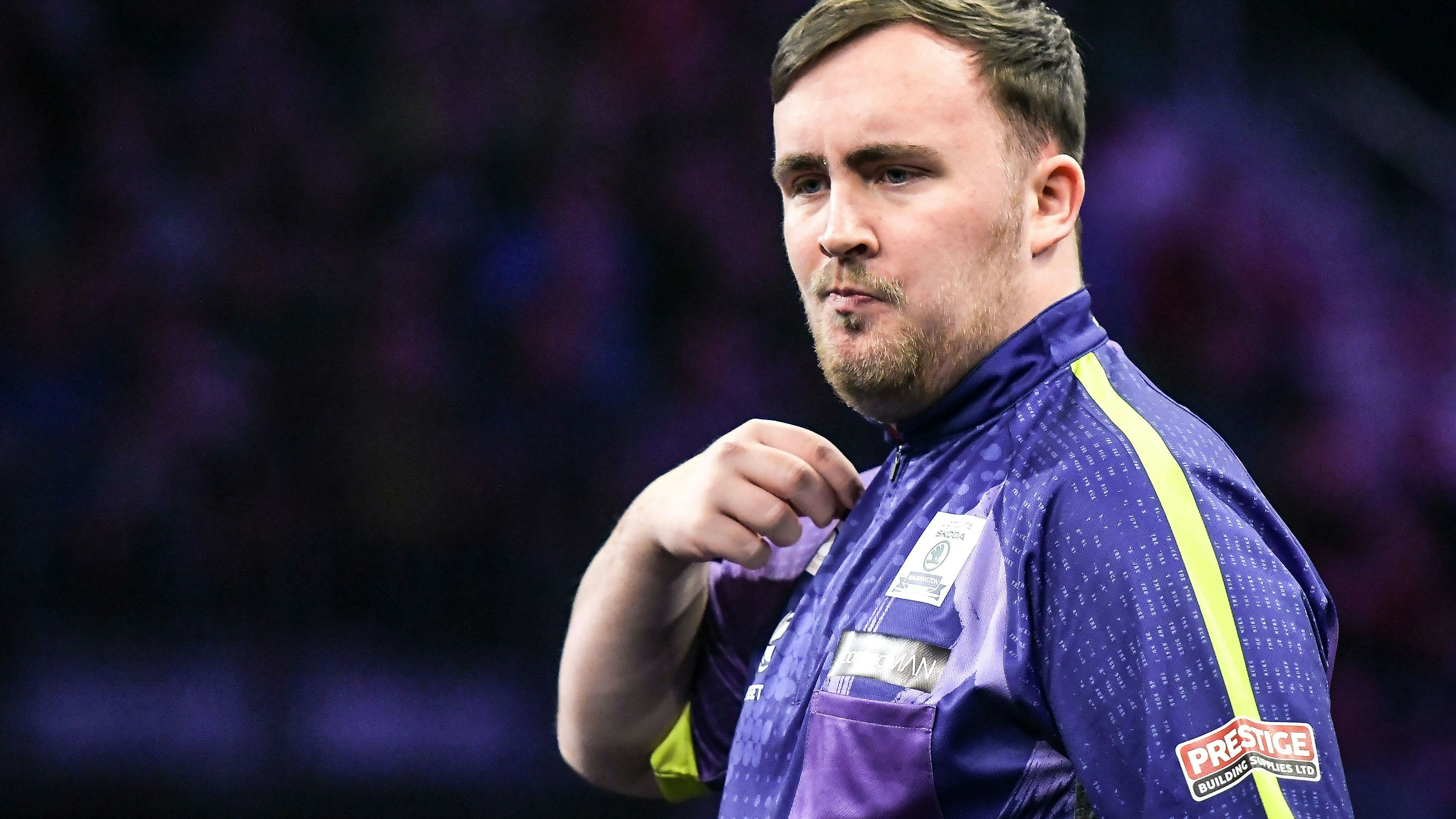 Luke Littler spielt mit 17 Jahren ruhig wie ein Routinier.