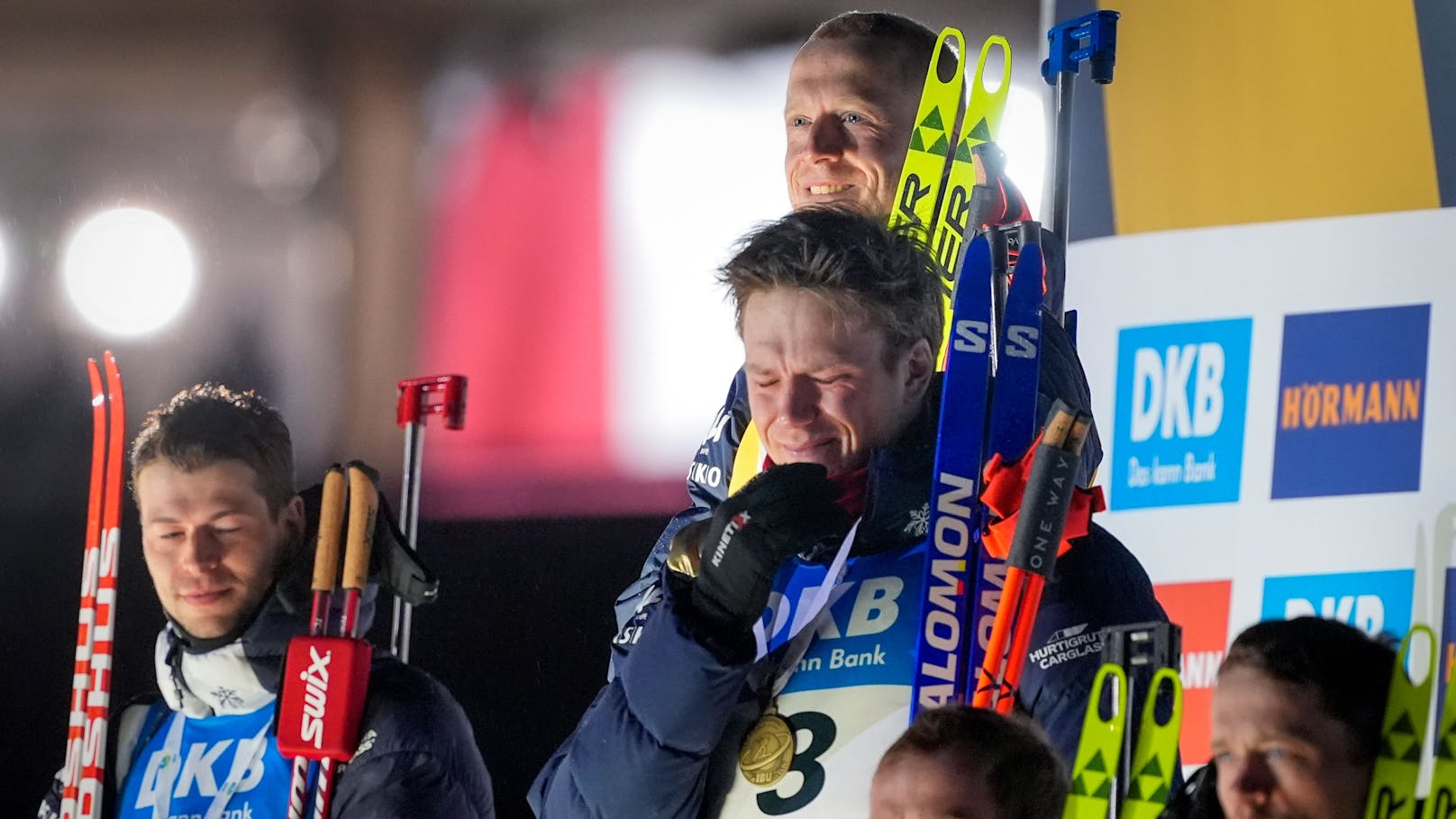 Biathlon-Star trauert am Podest um toten Opa