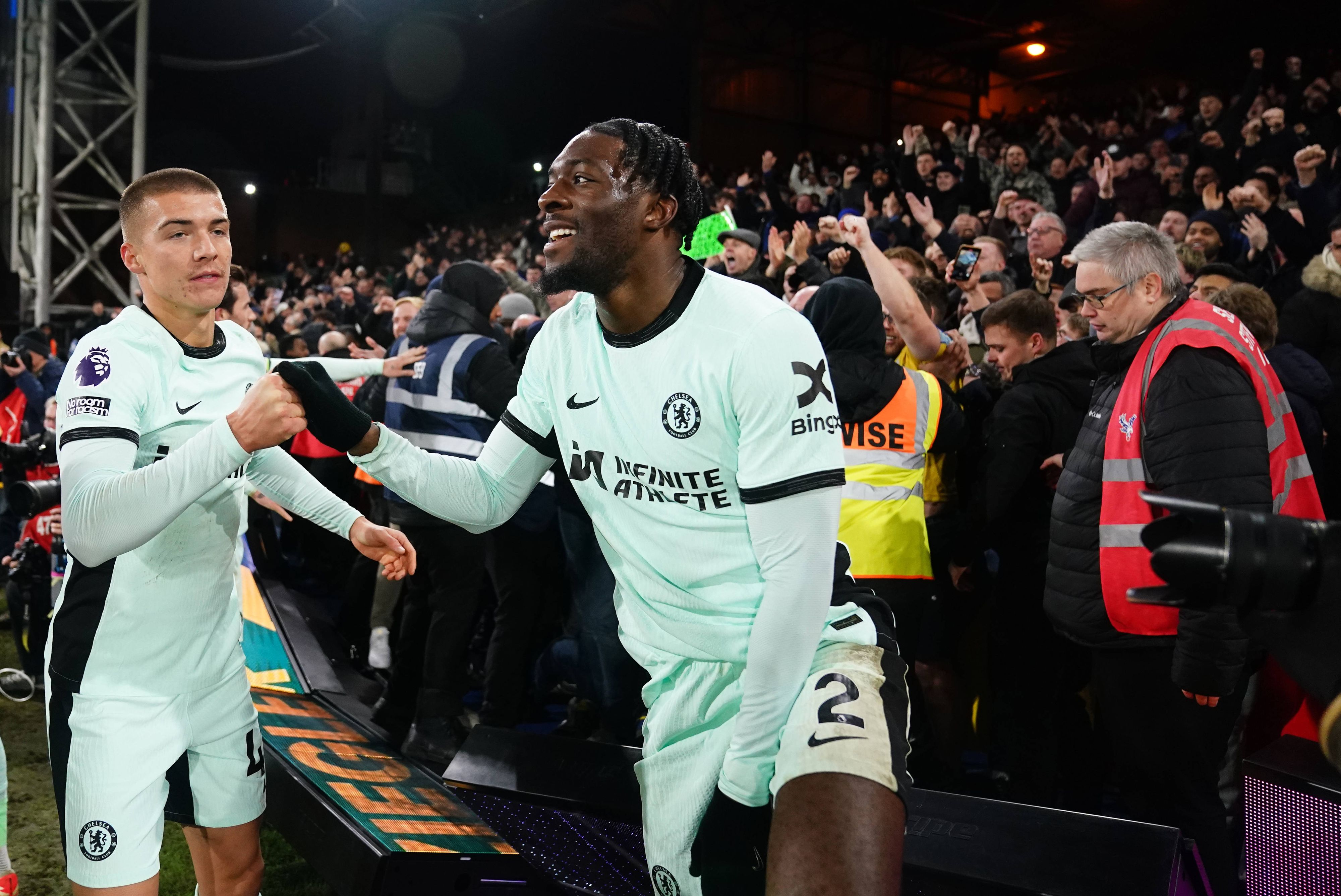 Chelsea drehte gegen Crystal Palace in der zweiten Halbzeit auf.