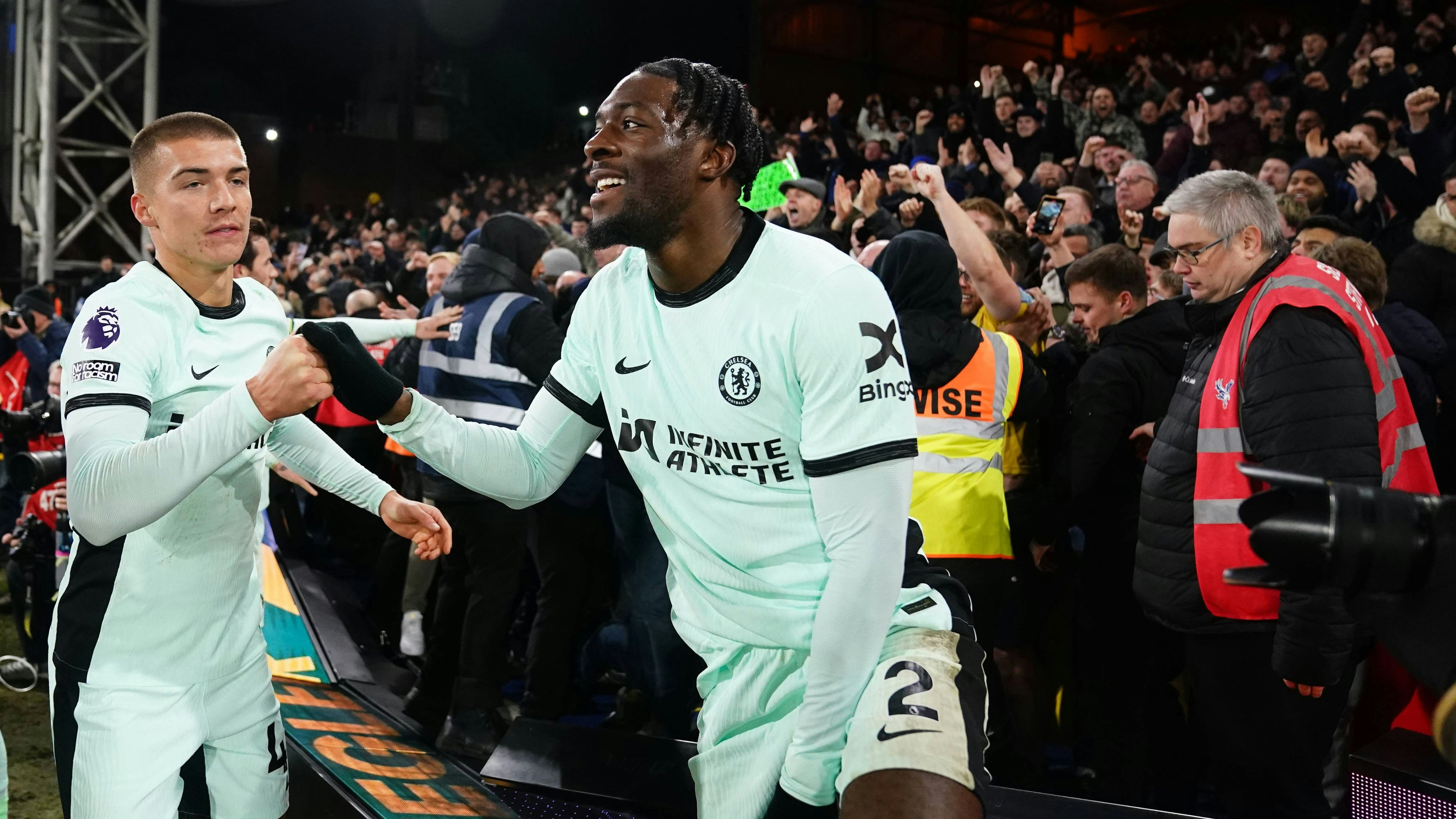 Chelsea drehte gegen Crystal Palace in der zweiten Halbzeit auf.