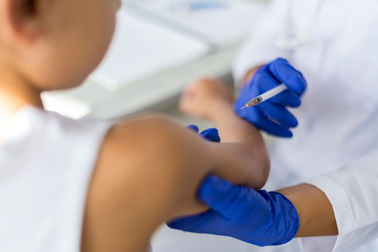 Die Zahl der Covid Infektionen steigt - Risikopersonen sollten sich nun impfen lassen