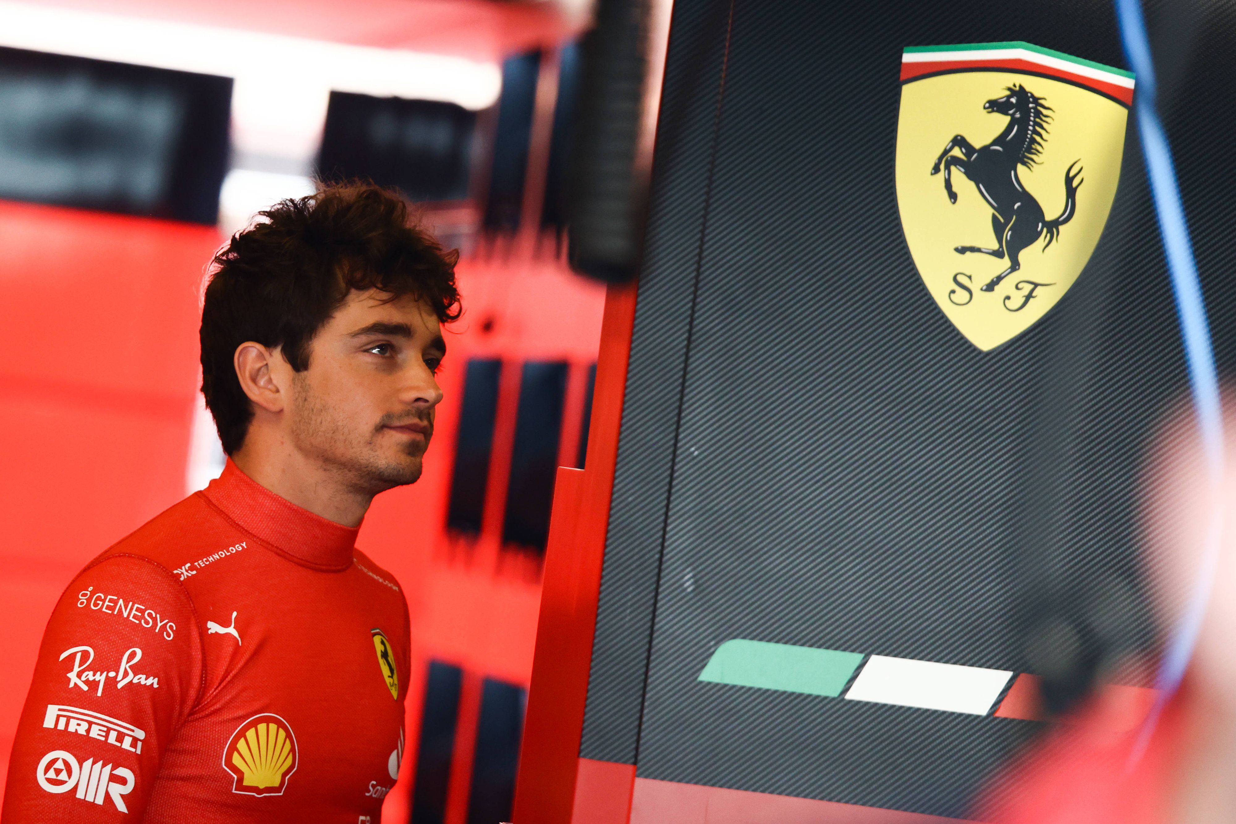 Ferrari-Star Charles Leclerc spricht über seinen künftigen Teamkollegen Lewis Hamilton. 