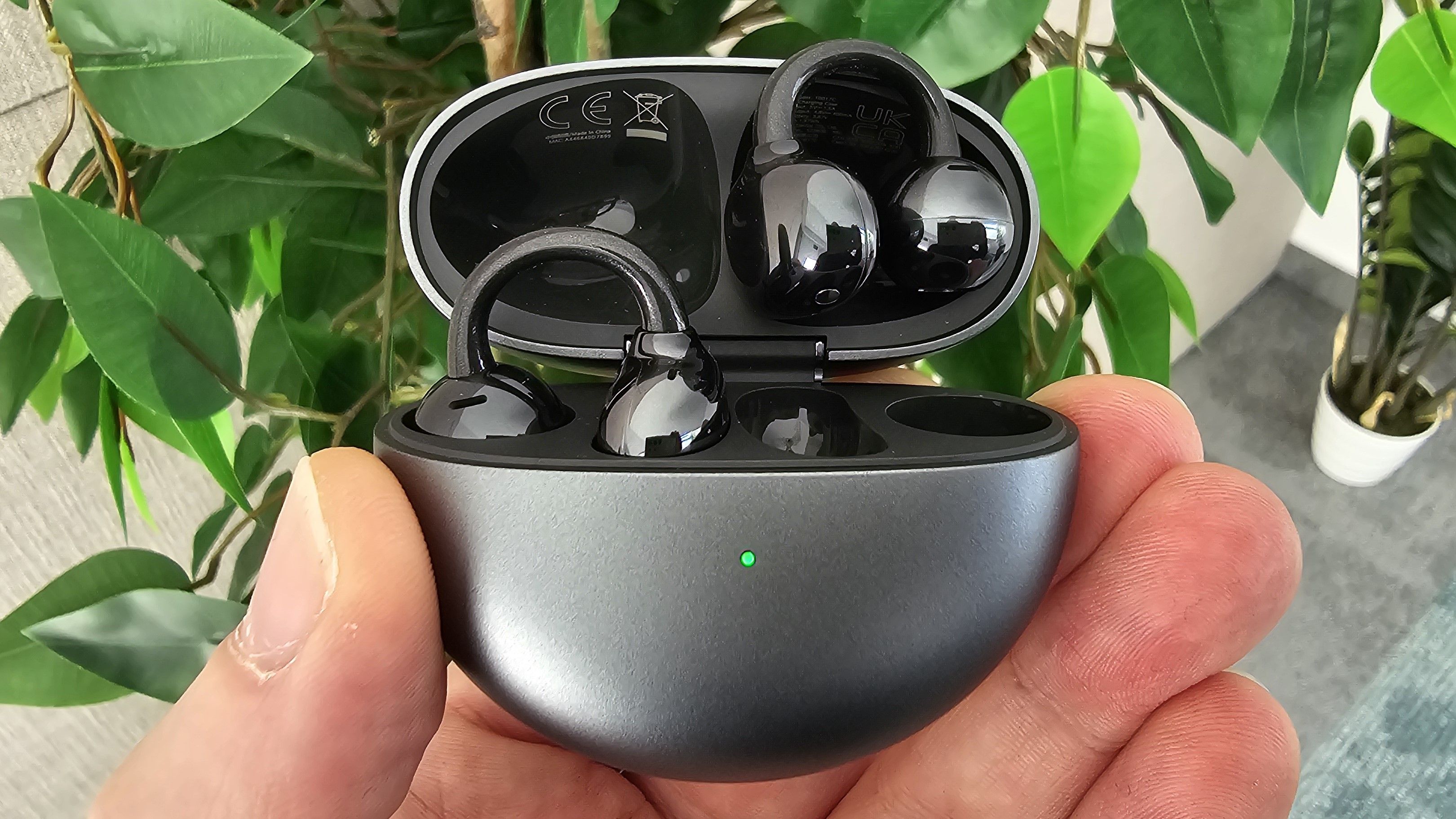 Huawei FreeClip im Test – cooles Design, irrer Sound und eine große Überraschung beim Ausprobieren.