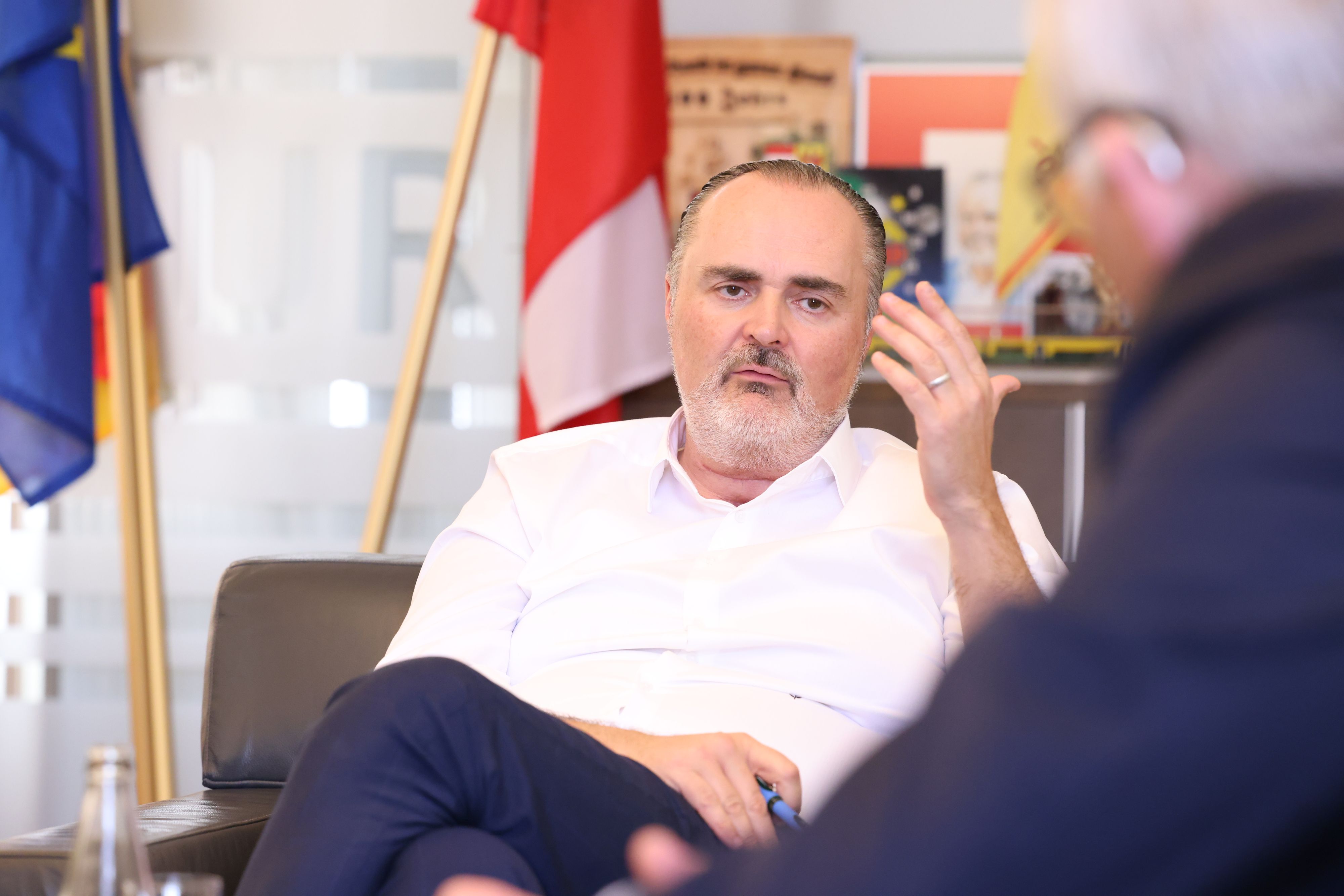 Burgenlands Landeshauptmann Hans Peter Doskozil hat die nun beschlossenen Verschärfungen im Asyl-Recht bereits vor Wochen angekündigt.