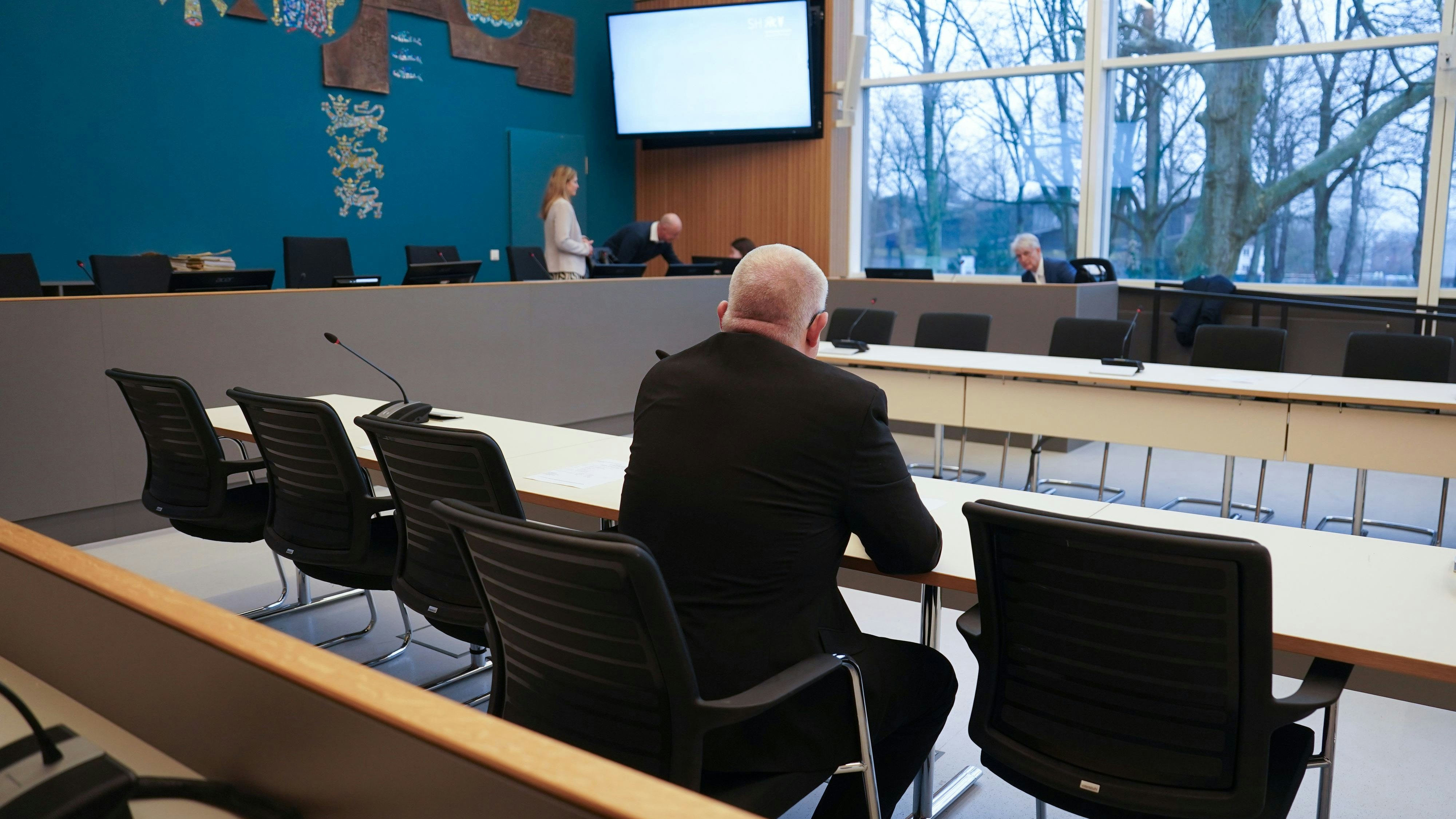 Eigenen Angaben zufolge schlafwandelte er zur Tatzeit und hatte keine Erinnerung.