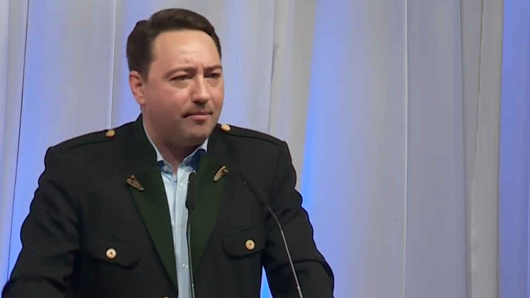 "Manchmal sind wir auch aus Stahl": FPÖ-Landeshauptmann-Stellvertreter Manfred Haimbuchner.