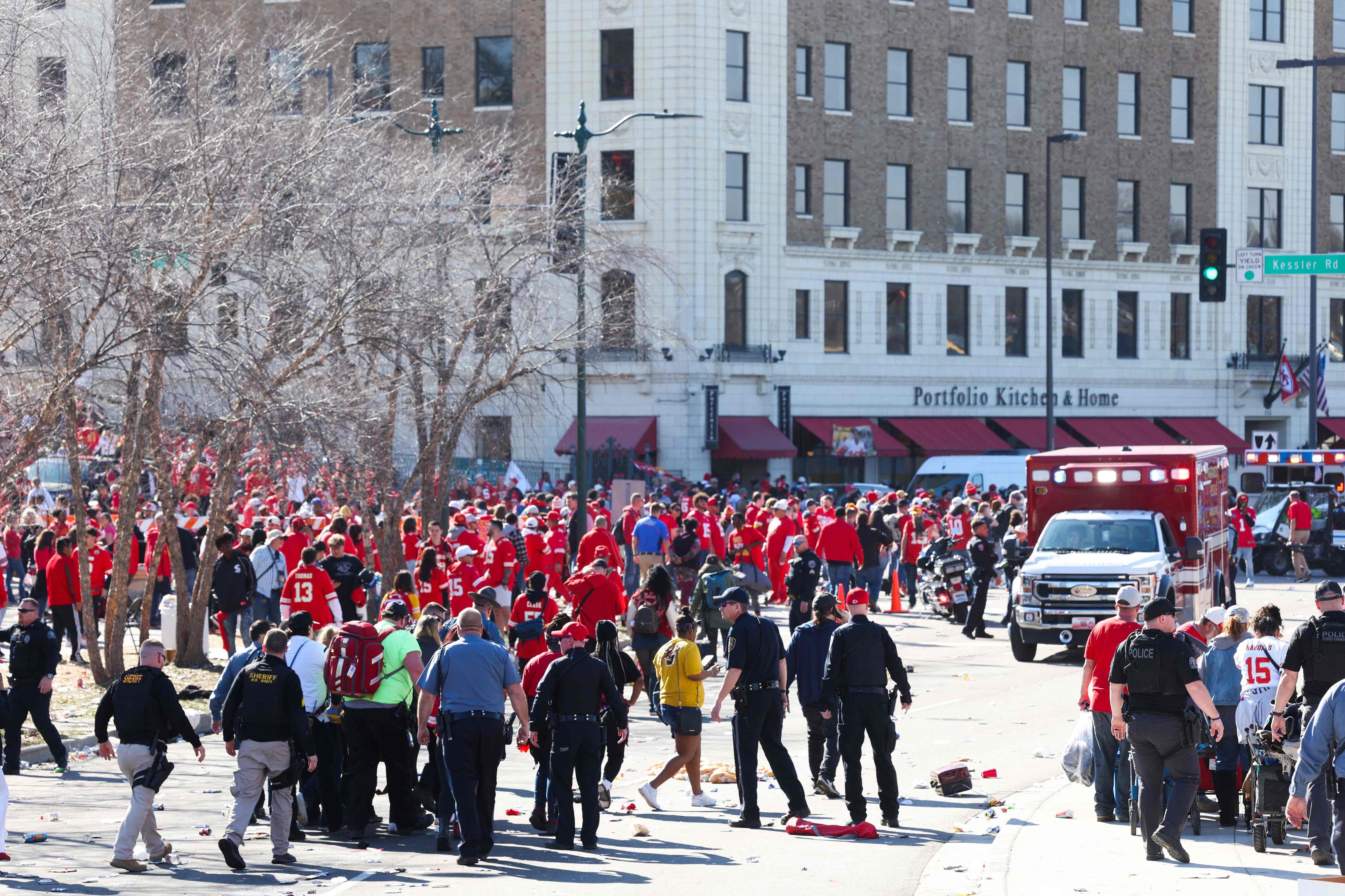 Am Rande der Super-Bowl-Parade in Kansas City ist es zu einer Schießerei gekommen.