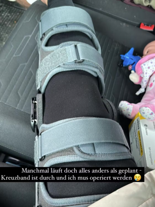 Sarah Engels muss sogar operiert werden.