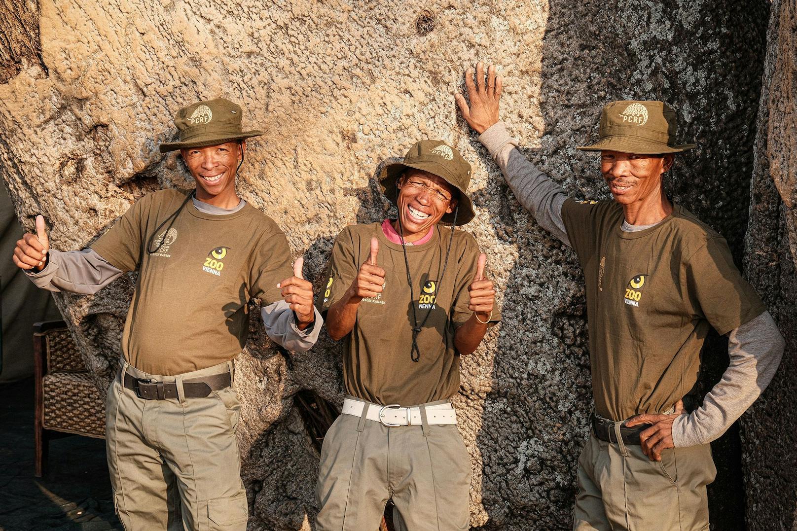 Diese drei von fünf Rangern insgesamt werden vom Tiergarten Schönbrunn in Südafrika finanziert.&nbsp;