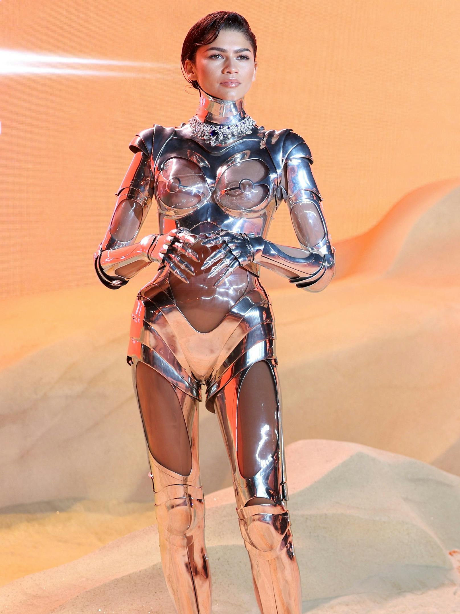 Zendaya als Cyborg bei der Premiere ihres neuen Filmes.