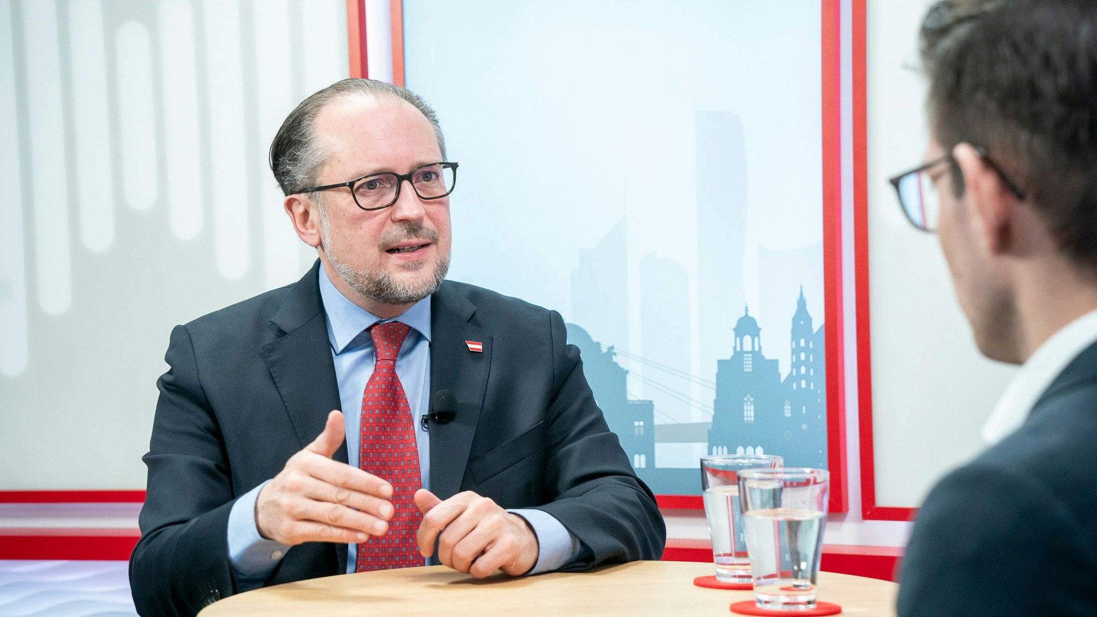Außenminister Alexander Schallenberg im "Heute"-Interview mit Clemens Oistric