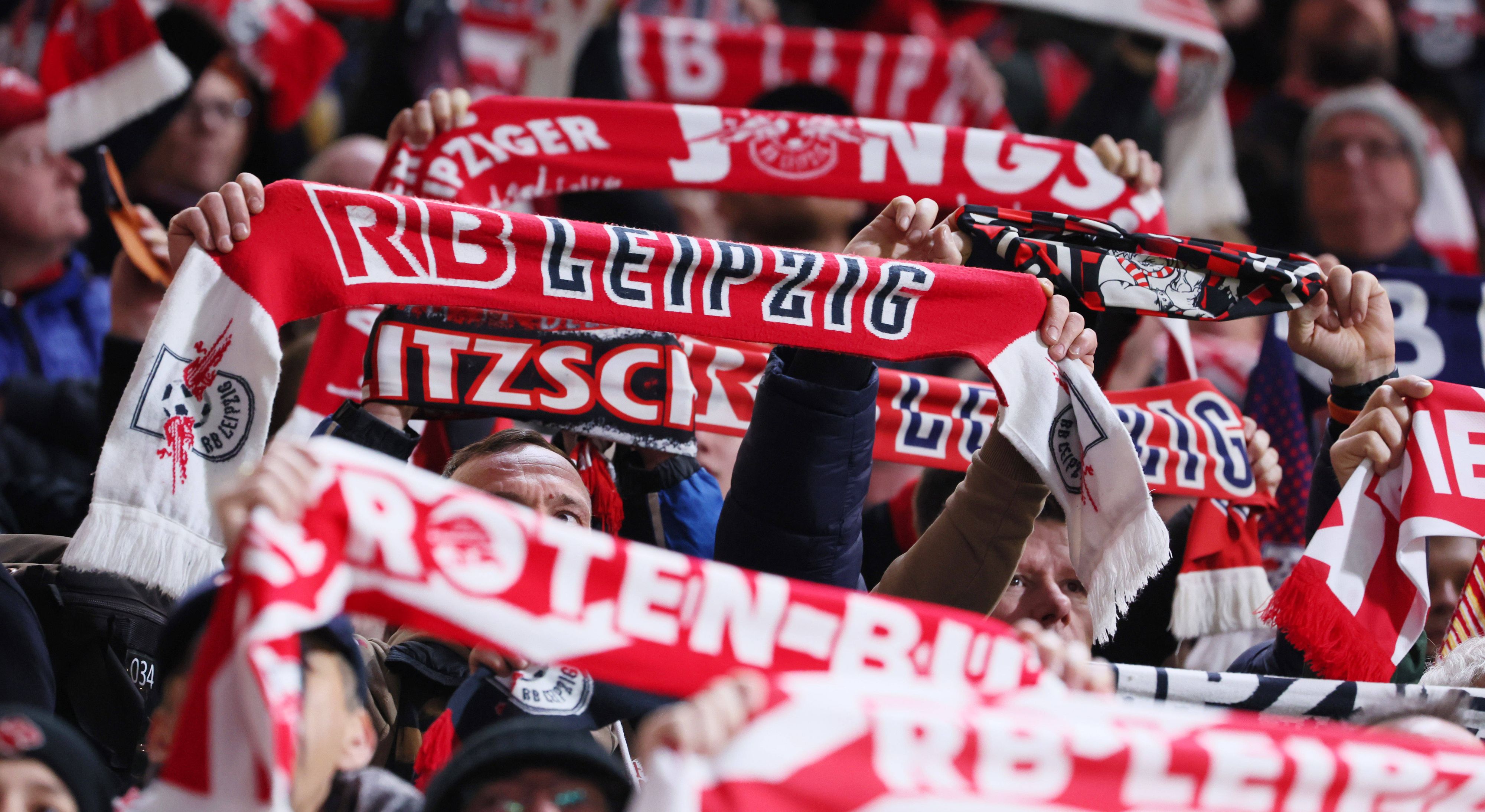 Ein Leipzig-Fan ist im Stadion gestorben