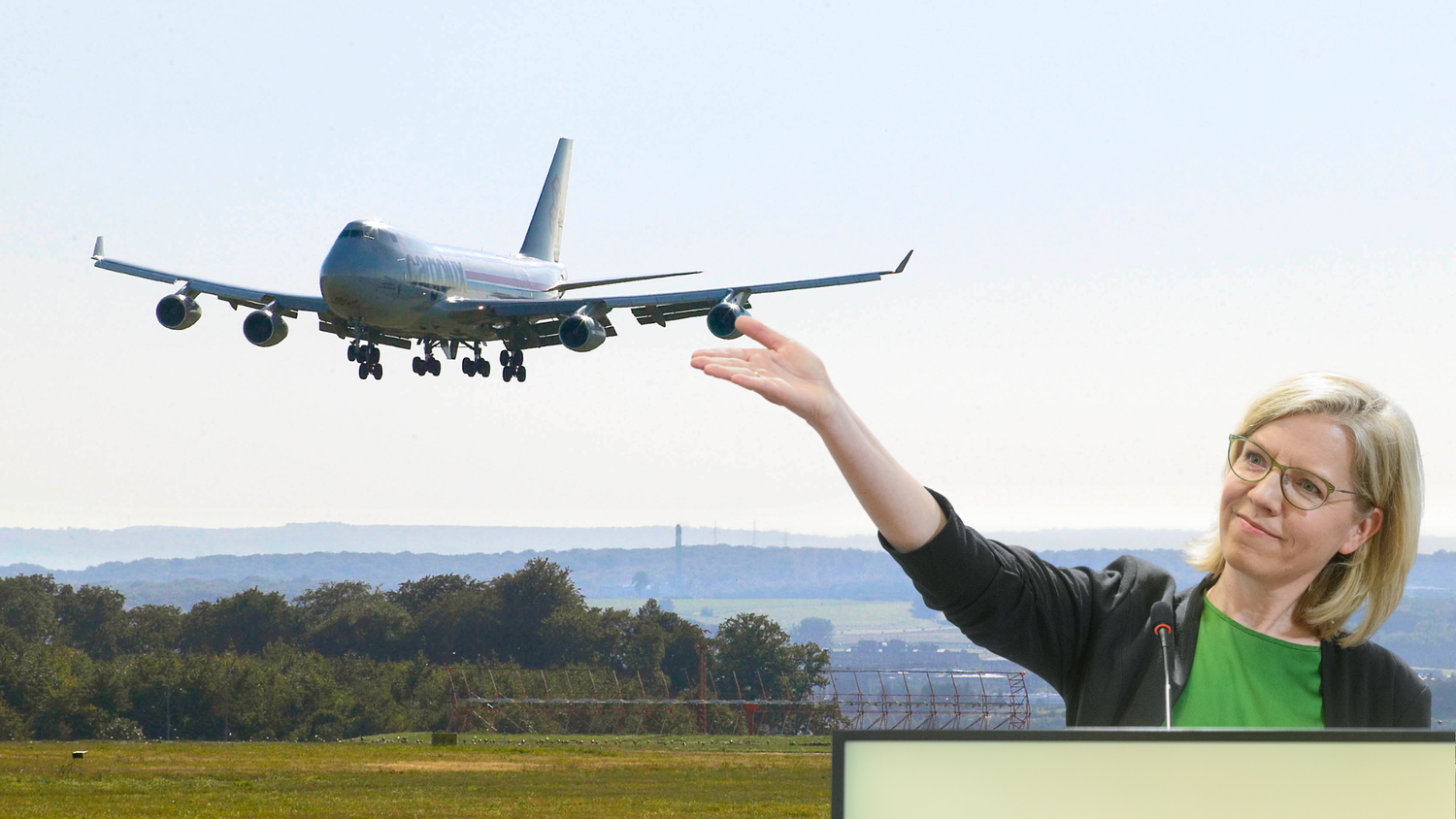 Die Grüne Umweltministerin Leonore Gewessler macht sich für klimafreundliche Mobilität stark – ist aber selbst nicht selten per Flieger unterwegs.