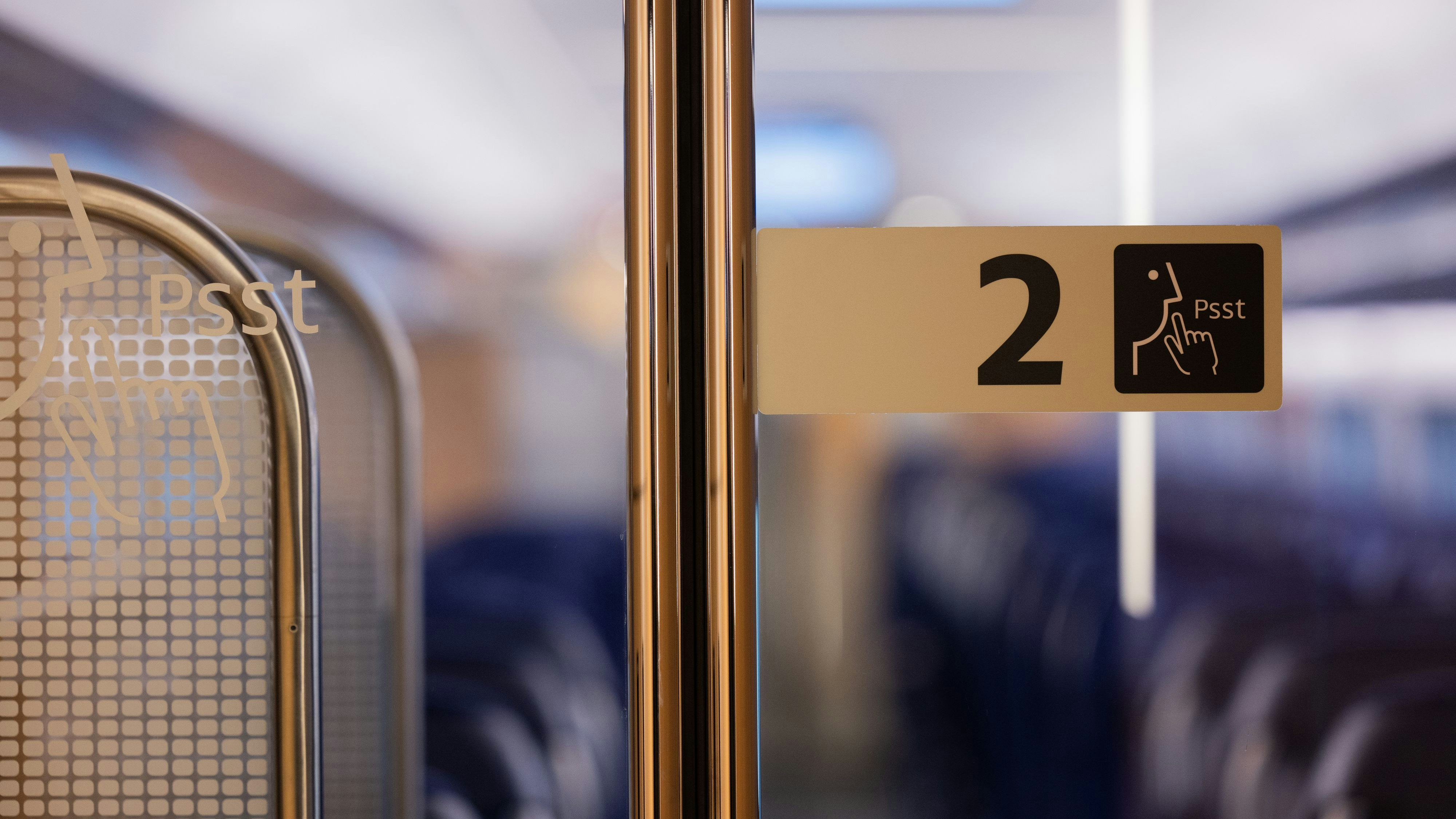 Albtraum: Ein Fahrgast berichtet auf "Reddit" über die Horrorfahrt