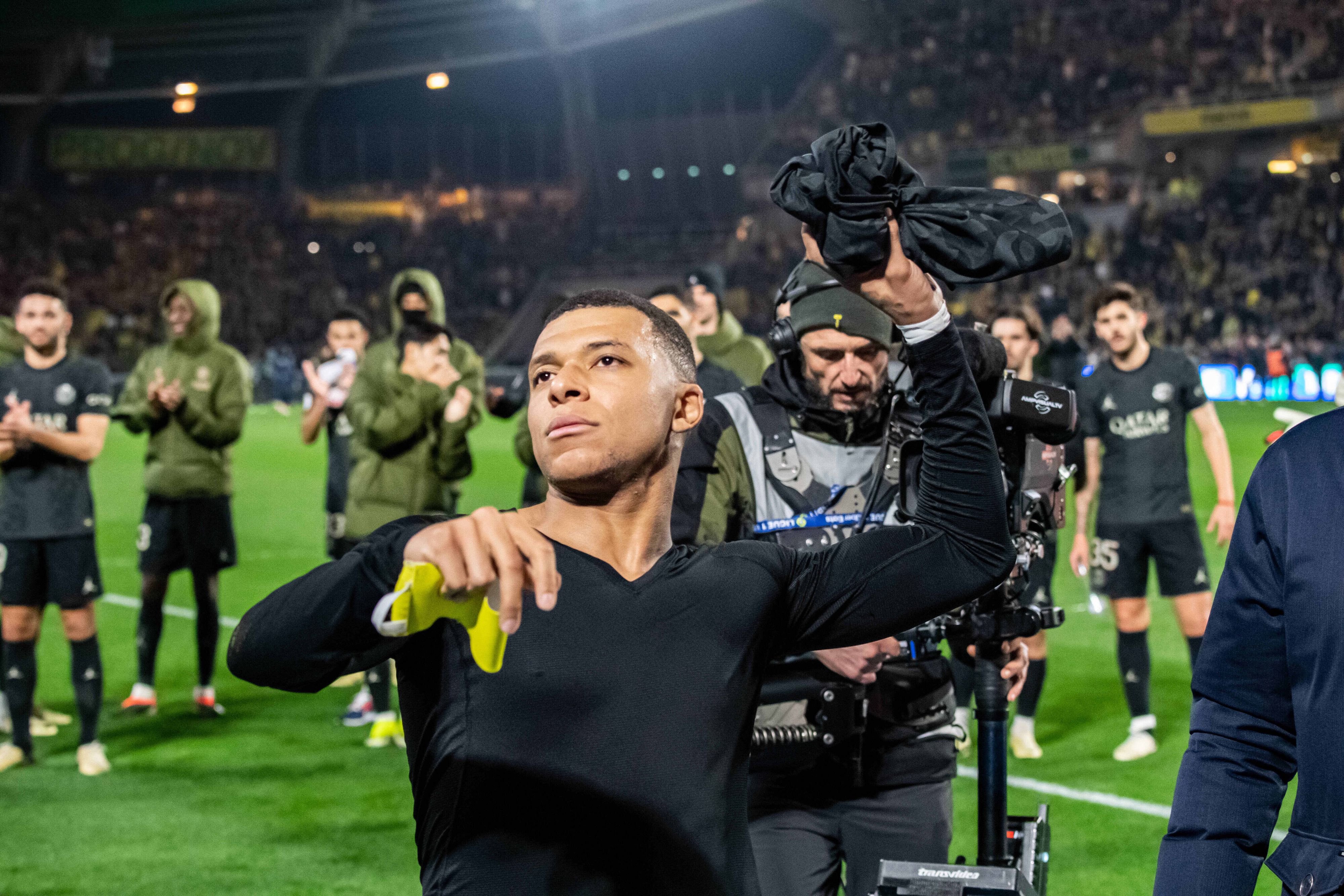 Mbappe wechselt von Paris SG zu Real Madrid.&nbsp;