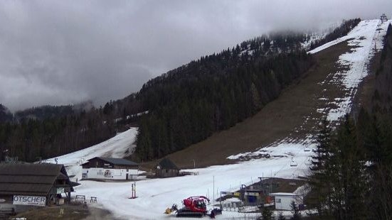 Heute.at - Warmes Wetter – nur eingeschränkter Skibetrieb in NÖ