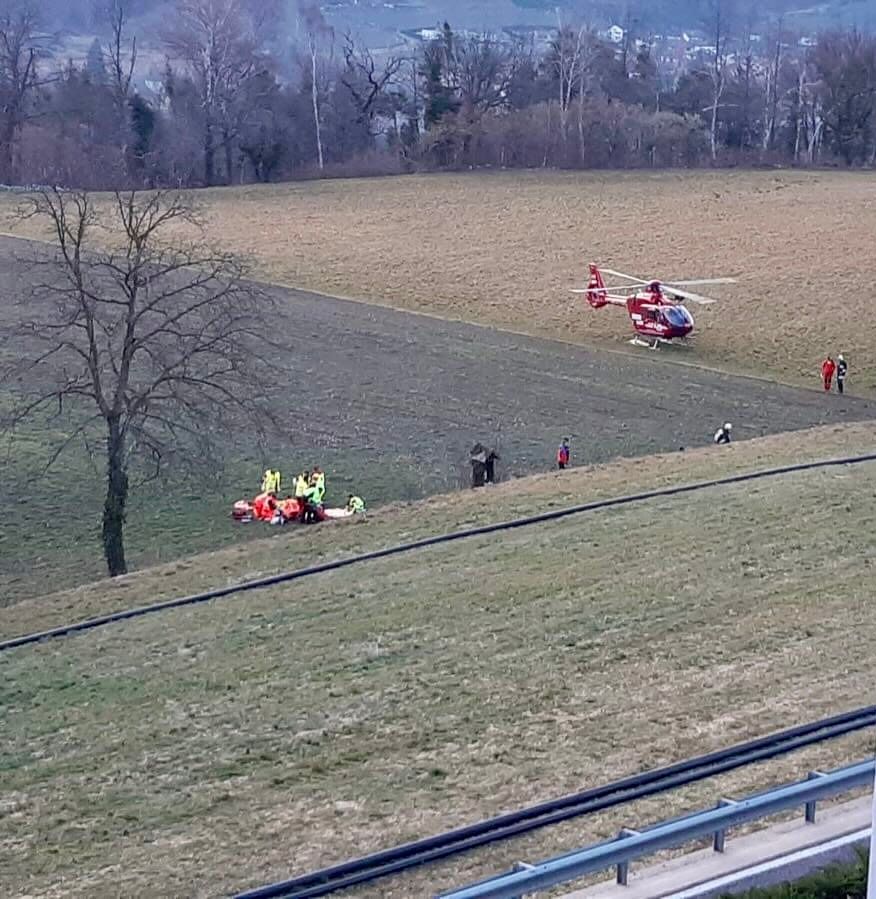 Um 07:20 Uhr wurde der Vermisste in der Nähe von Brixen auf einer Wiese entdeckt.