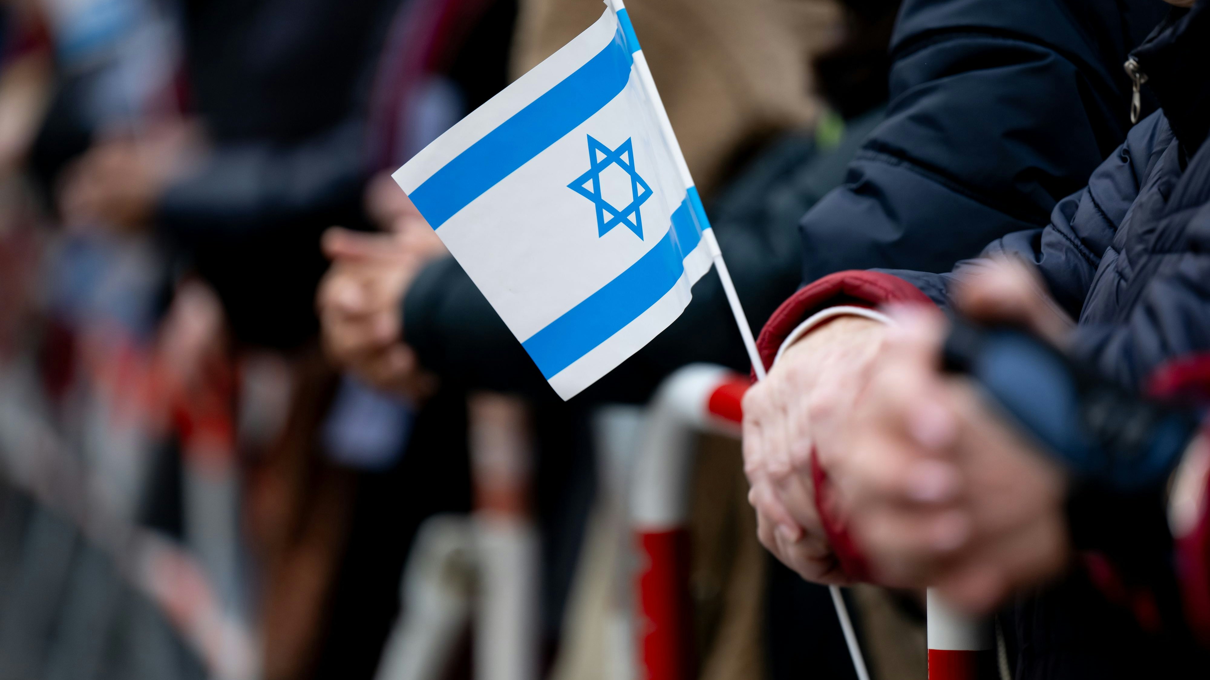 Heute.at - Israel: Wirtschaft schrumpfte Ende 2023 um 20 Prozent