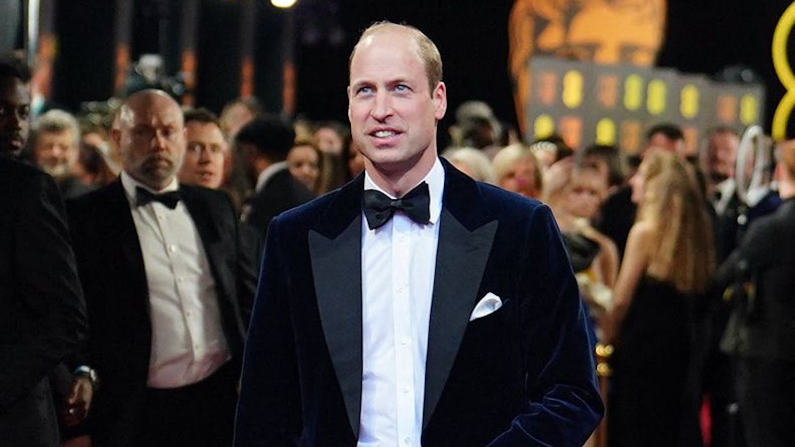 Hier feiert Prinz William ohne seine Kate