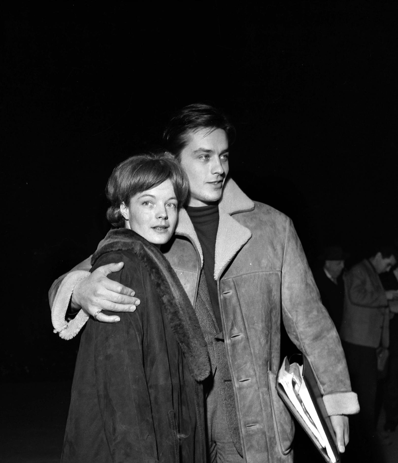 Alain Delon hatte eine komplizierte Beziehung mit der Schauspielerin Romy Schneider, die tragisch endete.