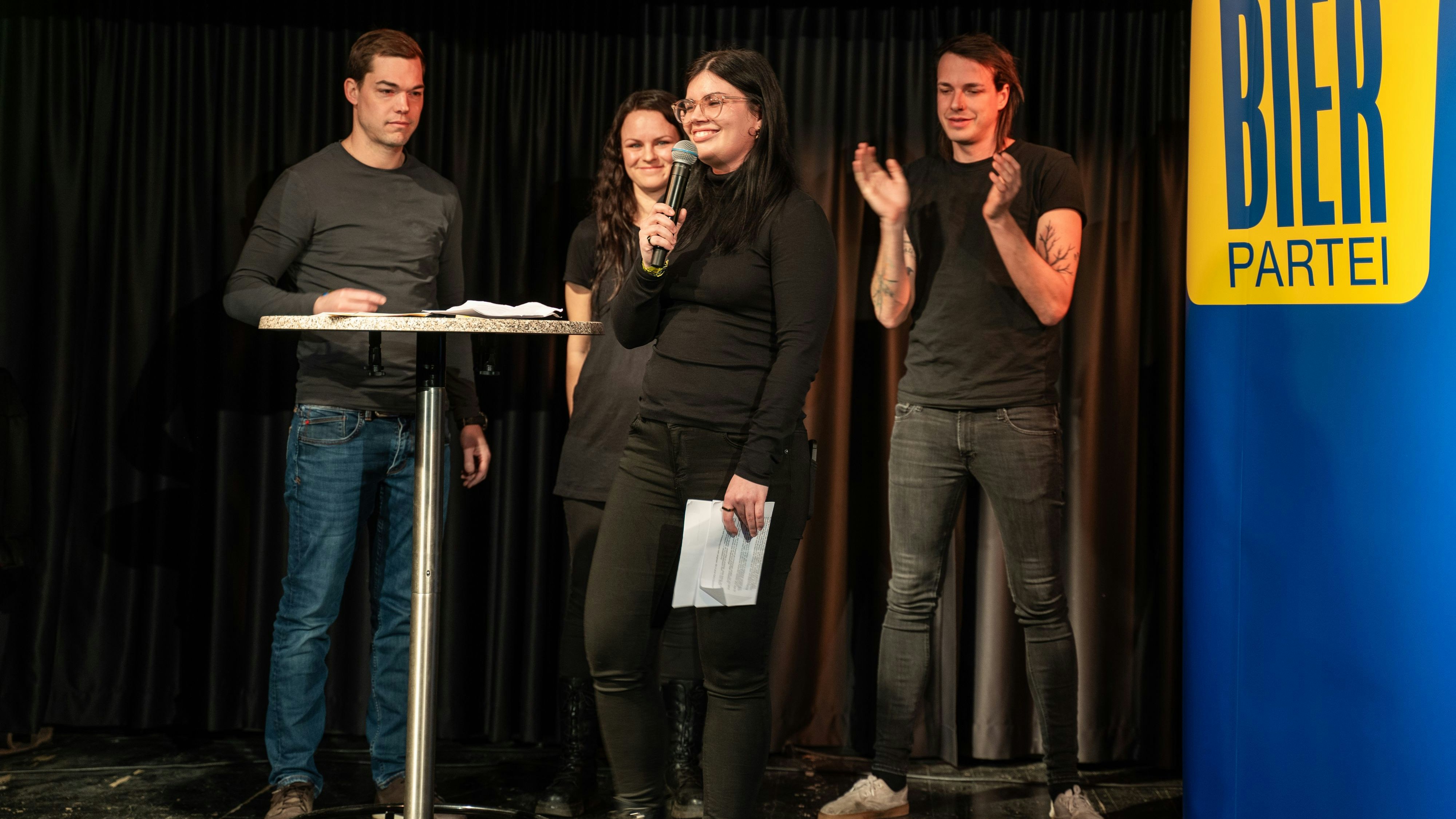 Heute.at - Bierpartei zeigt erstmals weitere Kandidaten