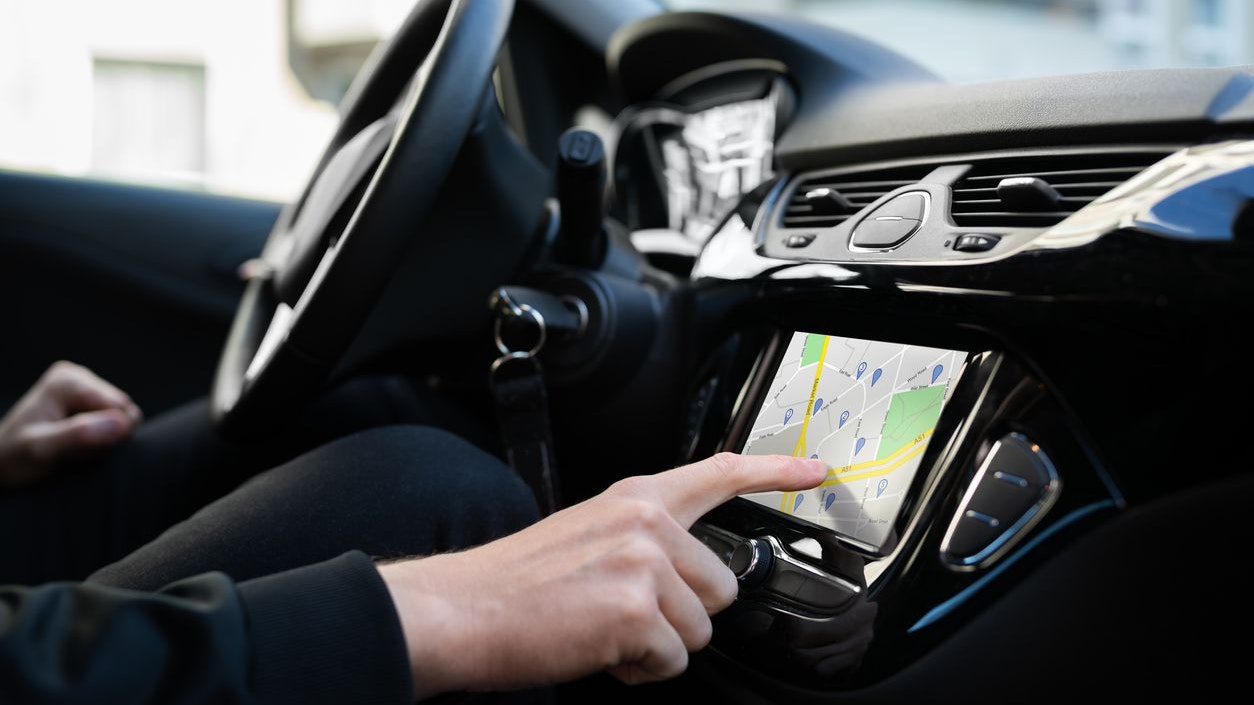 Ein eingebautes Autonavi bekam keine Updates mehr, der Autobesitzer ärgerte sich darüber. 