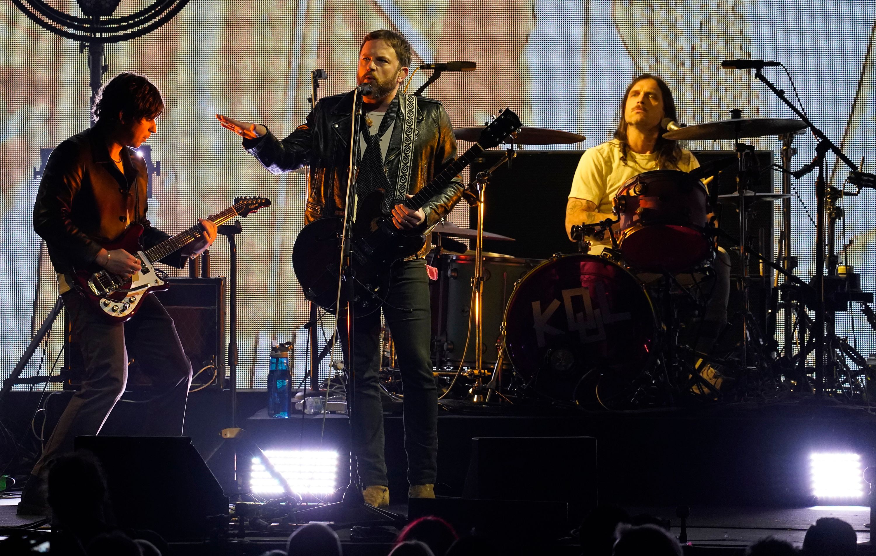 Die Megaseller von Kings of Leon komplettieren das Lido-Line-up.