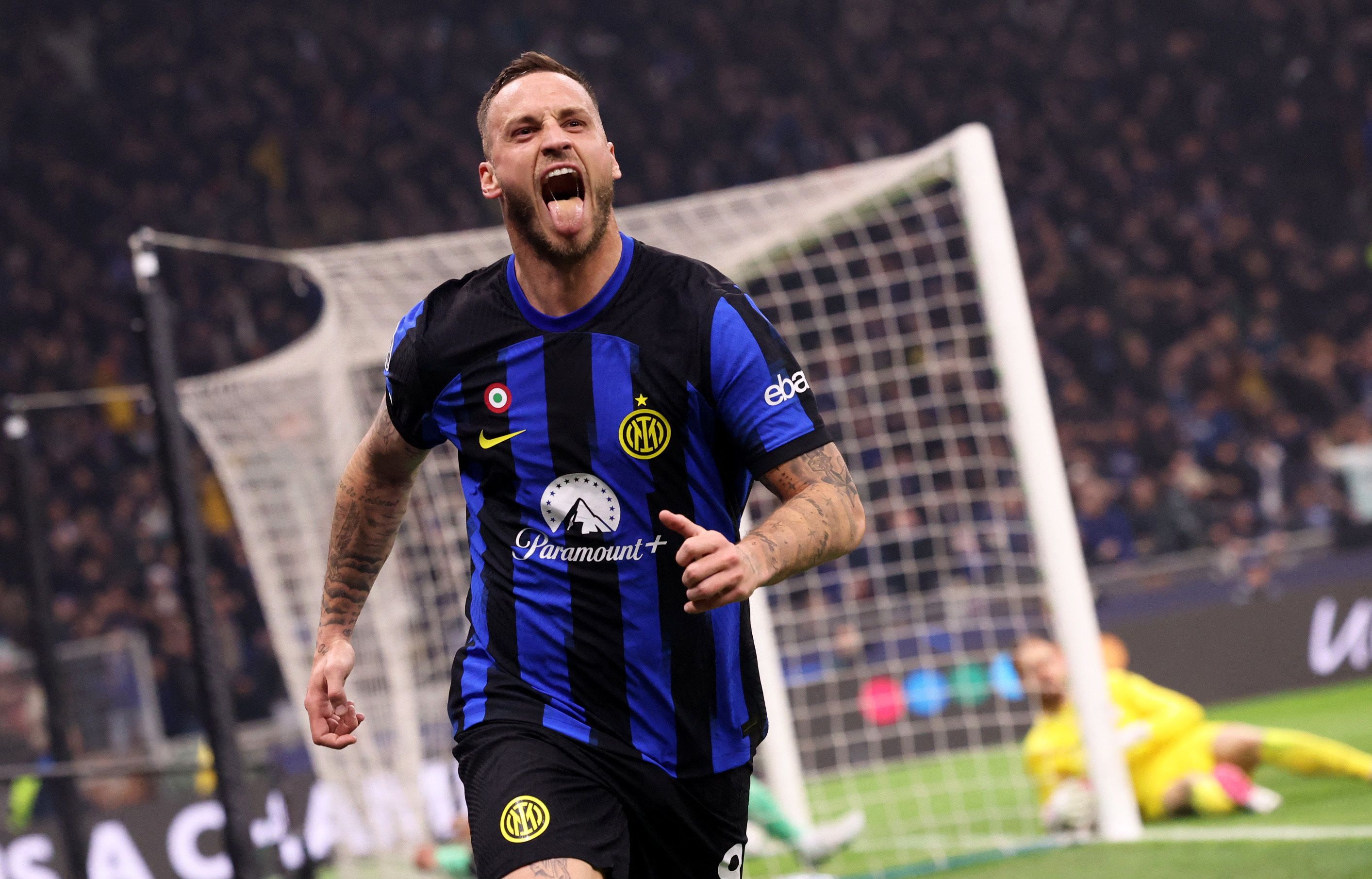 ÖFB-Teamkicker Marko Arnautovic trifft. 