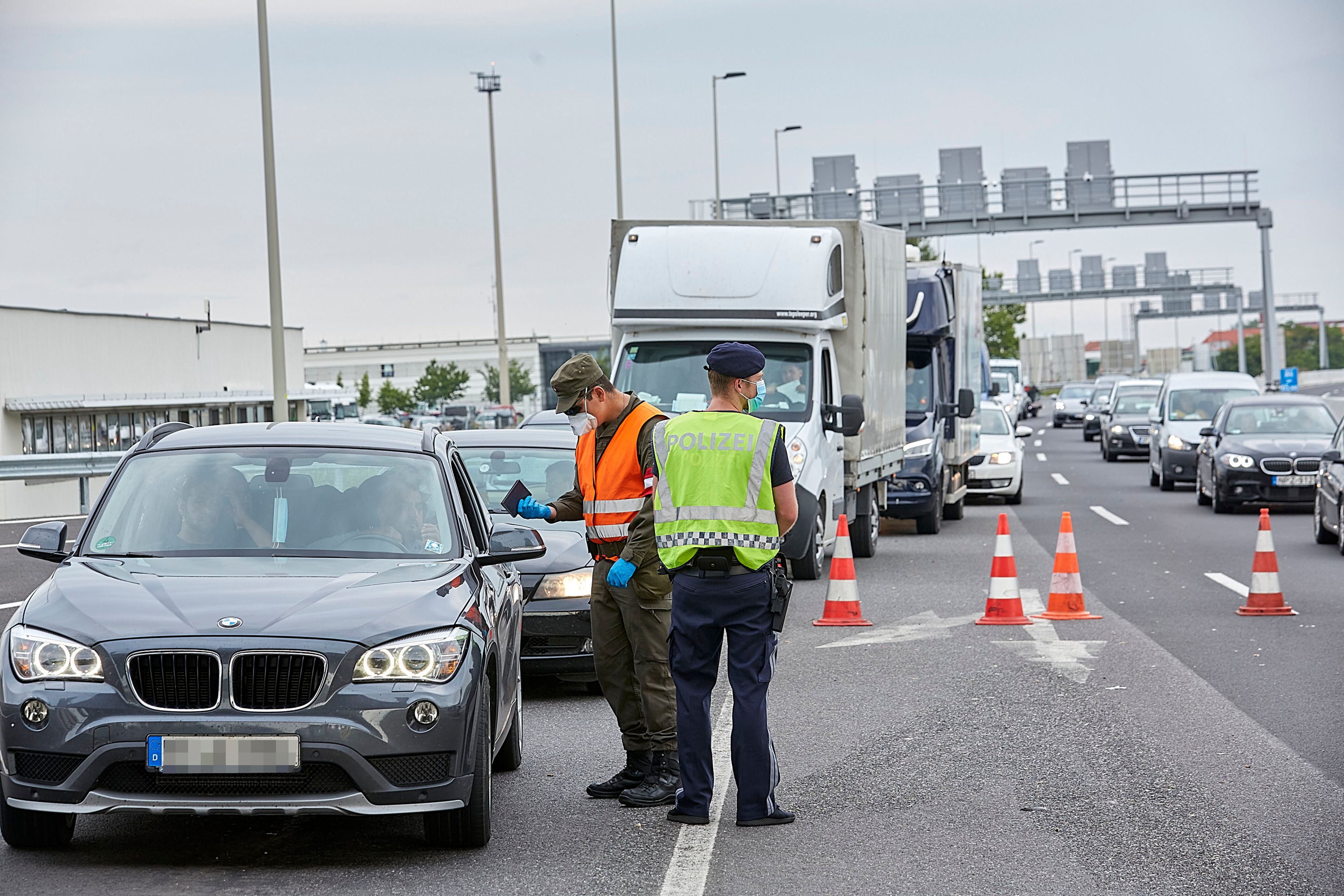 Die Polizei stoppte den Wagen am Grenzübergang Nickelsdorf.