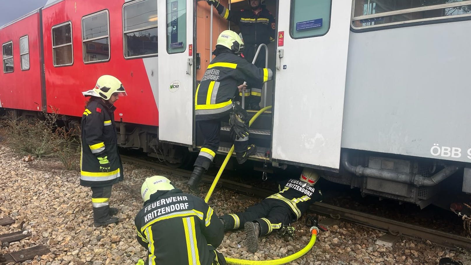 Zu einem brenzligen Zwischenfall auf der S40-Strecke in Kritzendorf, einer Katastralgemeinde von Klosterneuburg, kam es am Dienstagnachmittag.