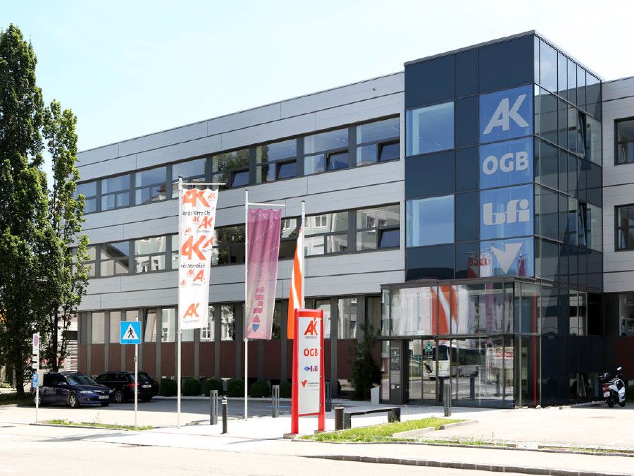 Die AK Vöcklabruck intervenierte für die Betroffene.