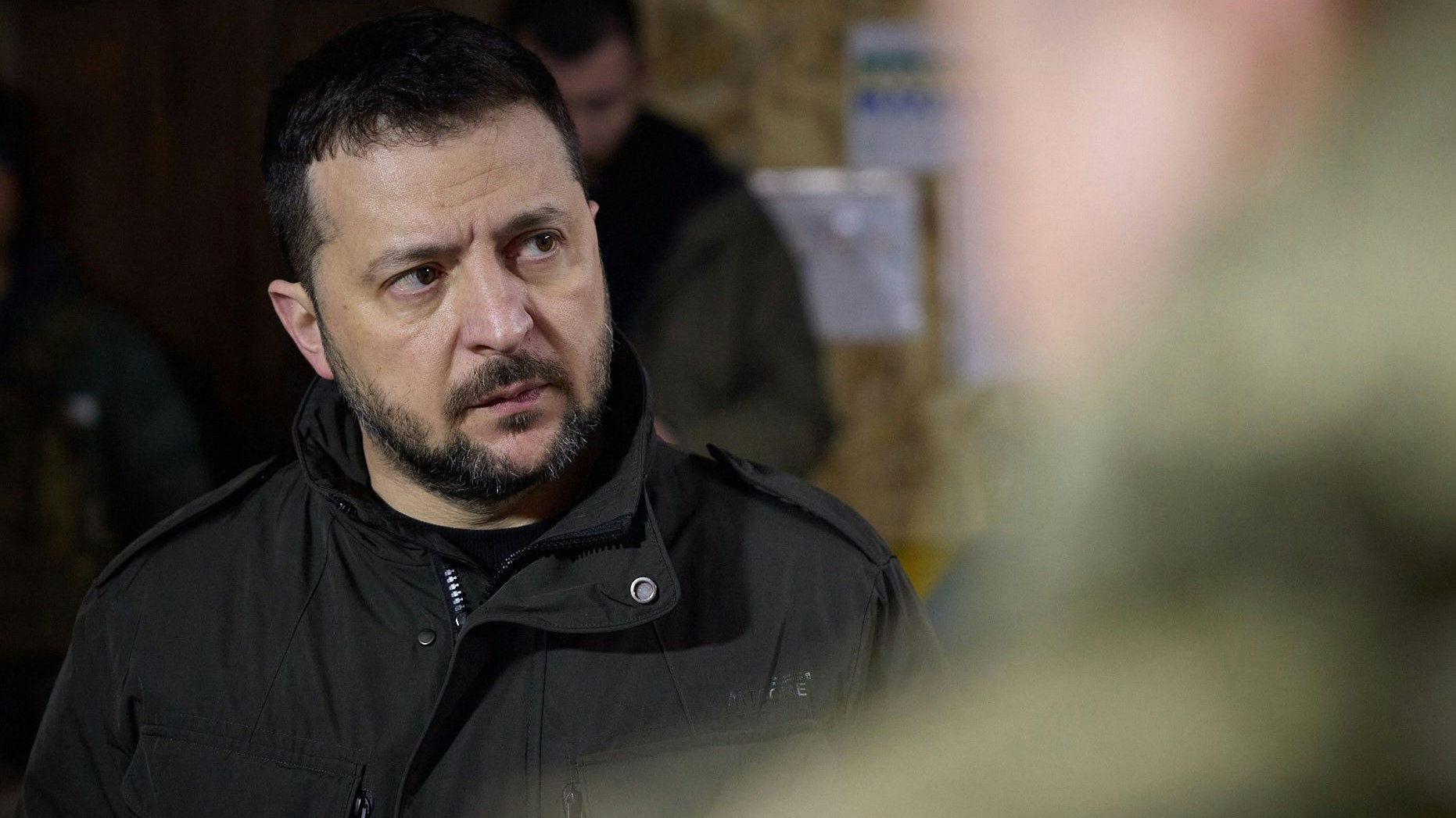 Heute.at - Selenski gibt TV-Interview in Schussweite der Russen