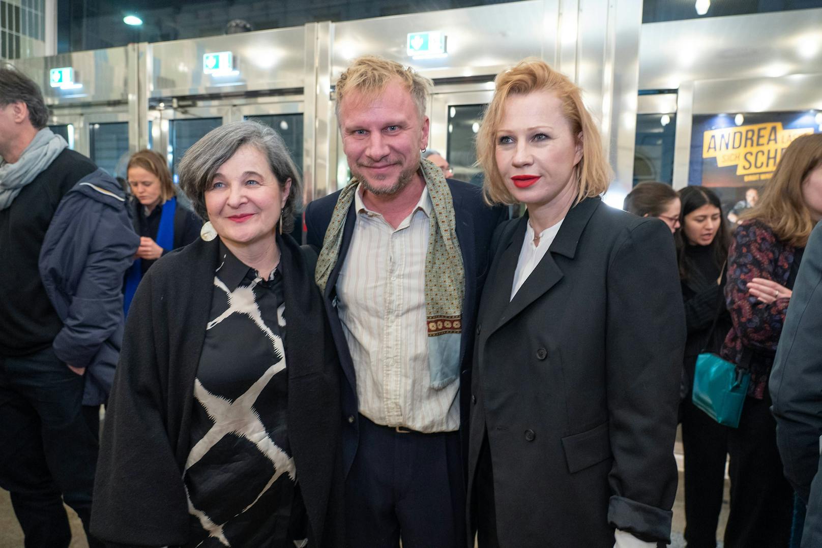 Robert Stadlober mit Maria Hofstätter und Birgit Minichmayr