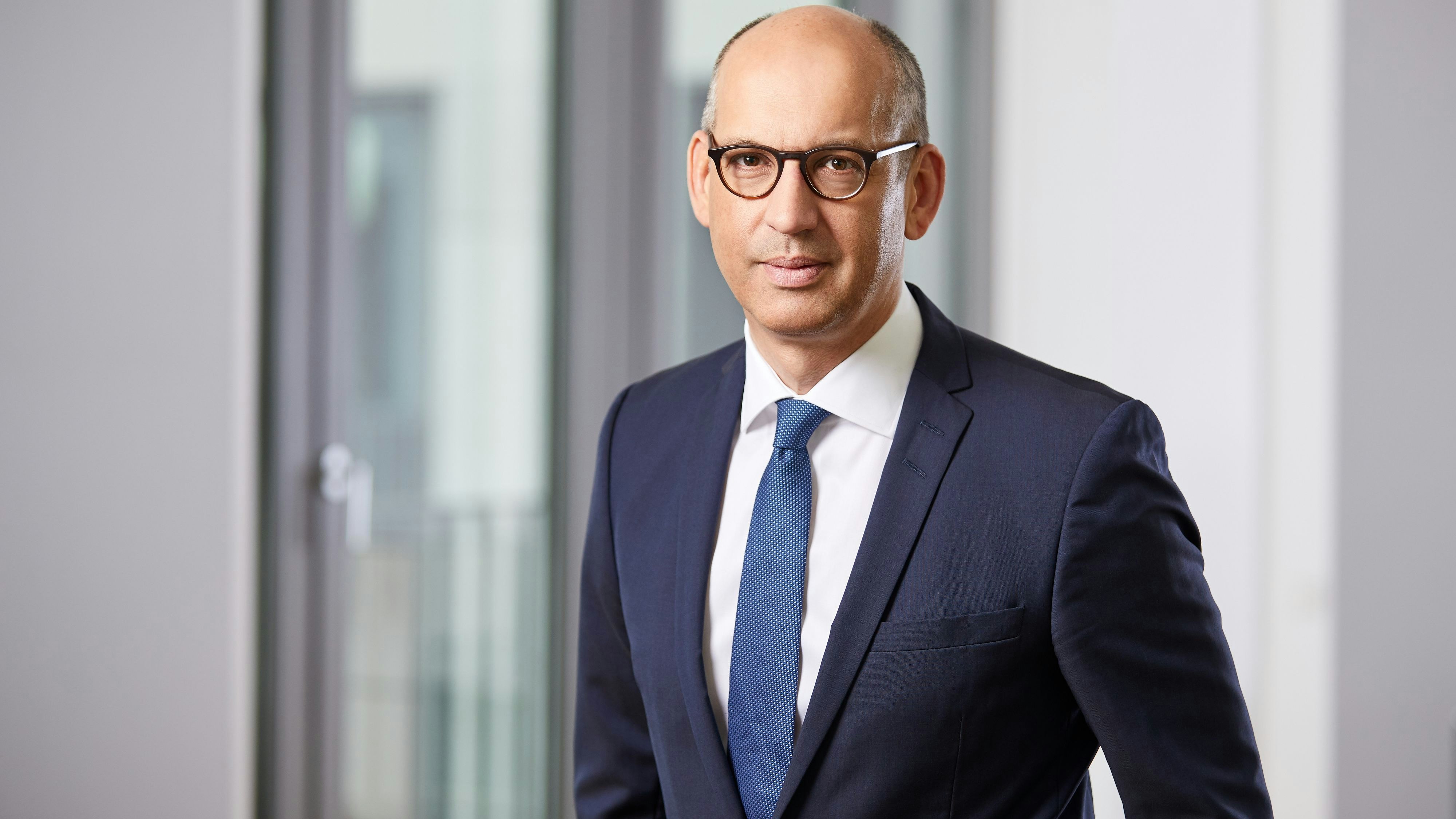 Jens Niehbuhr, Co-Autor der Studie und Partner bei Strategy& Deutschland.