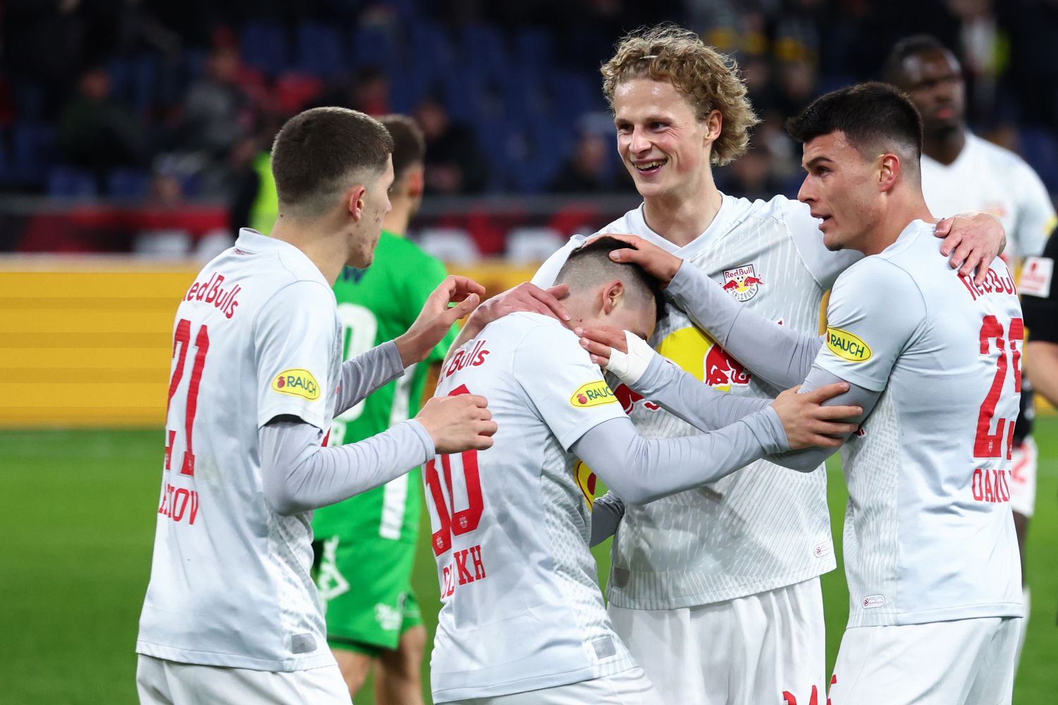 Red Bull Salzburg zerlegt Austria Lustenau. 