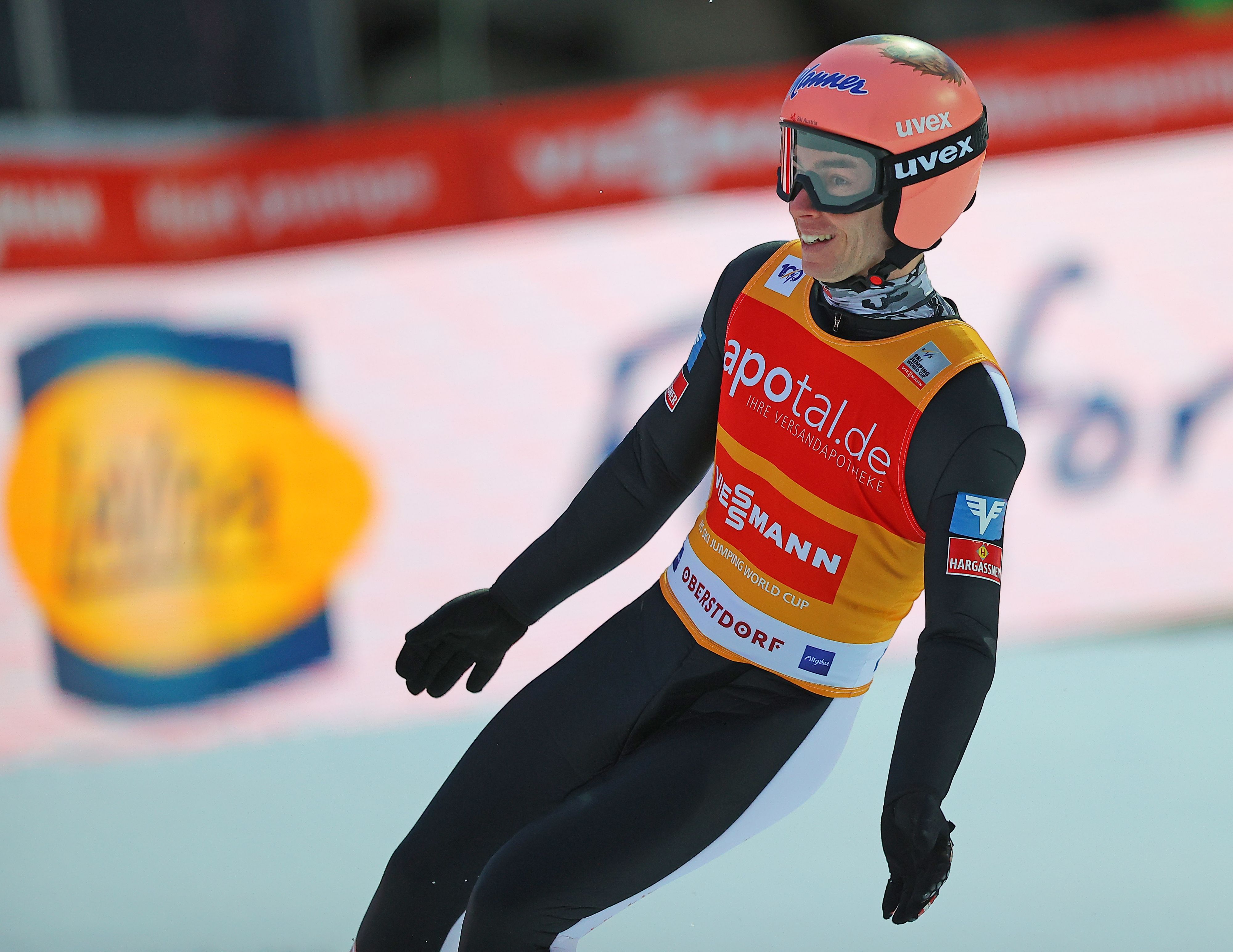 Stefan Kraft feierte in Oberstdorf den 10. Saisonsieg.