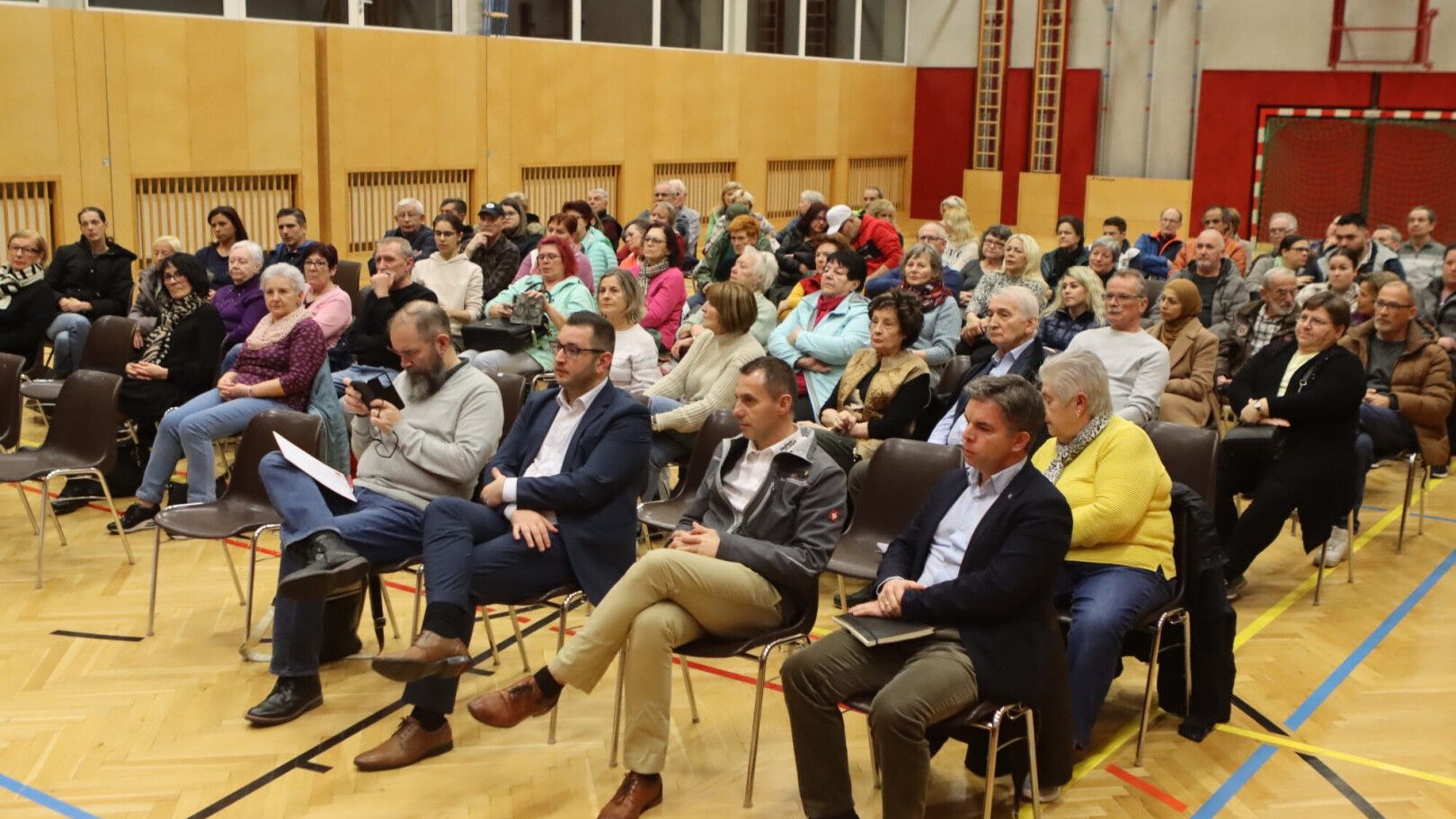 Heute.at - Heiz-Debatte! Mieter steigen auf die Barrikaden