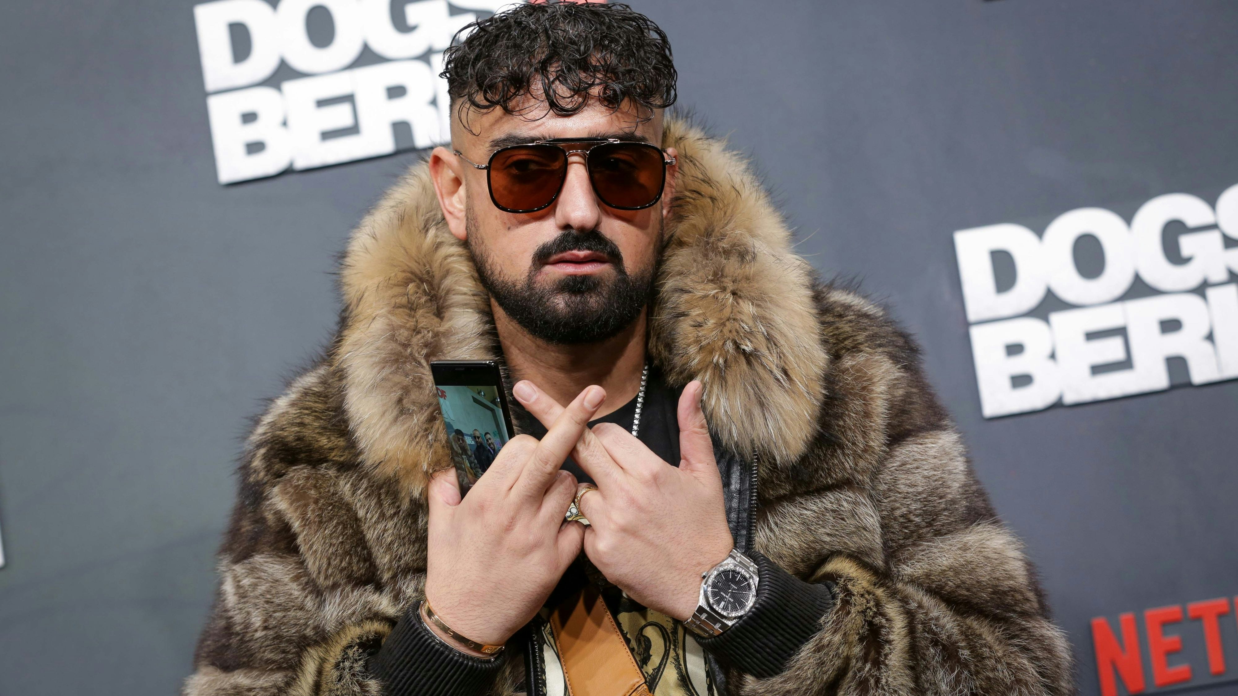 Rapper Haftbefehl ist ein Skandal-Sammler.