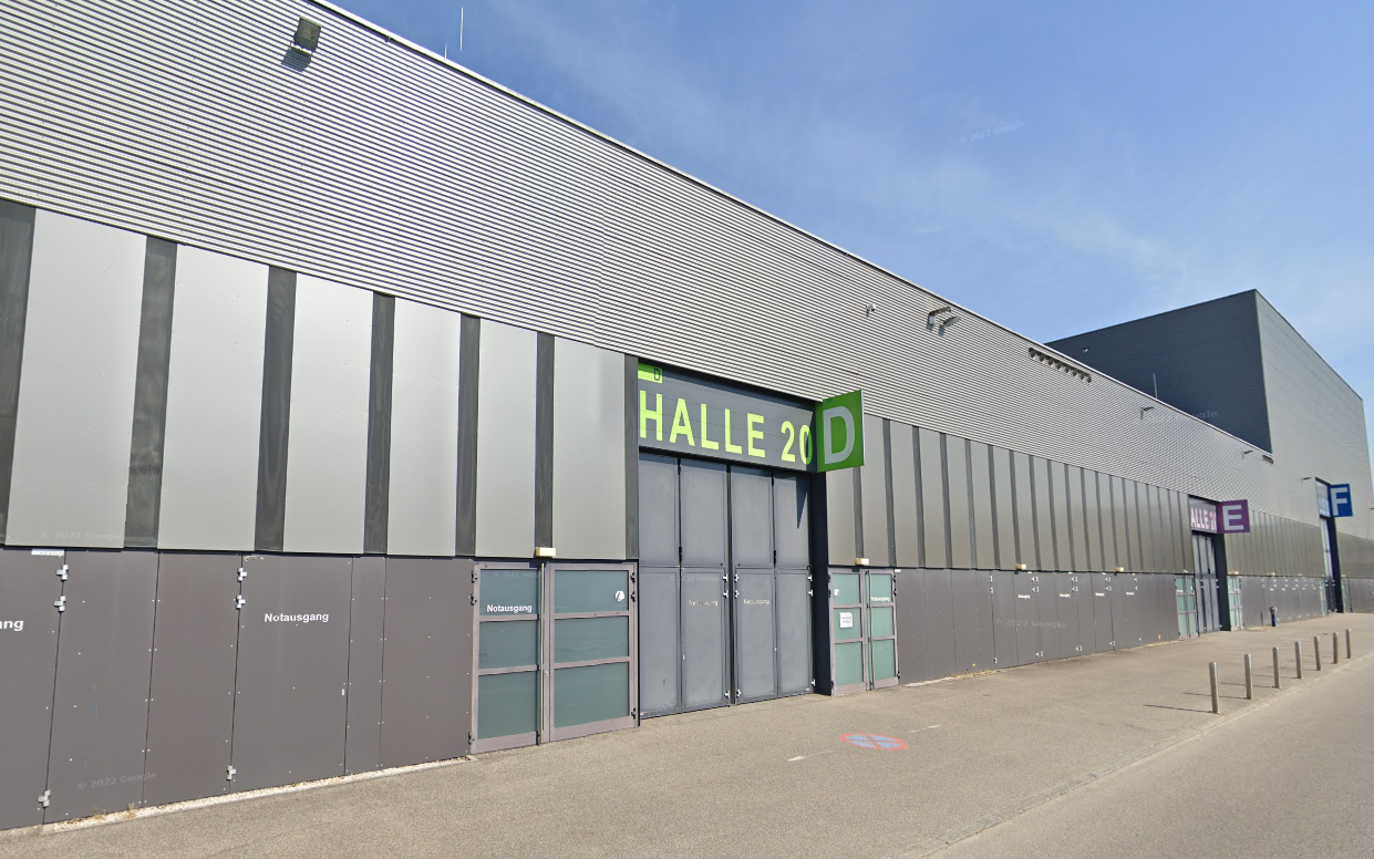 Wüste Szenen spielten sich am Wochenende in der Welser Messehalle ab.